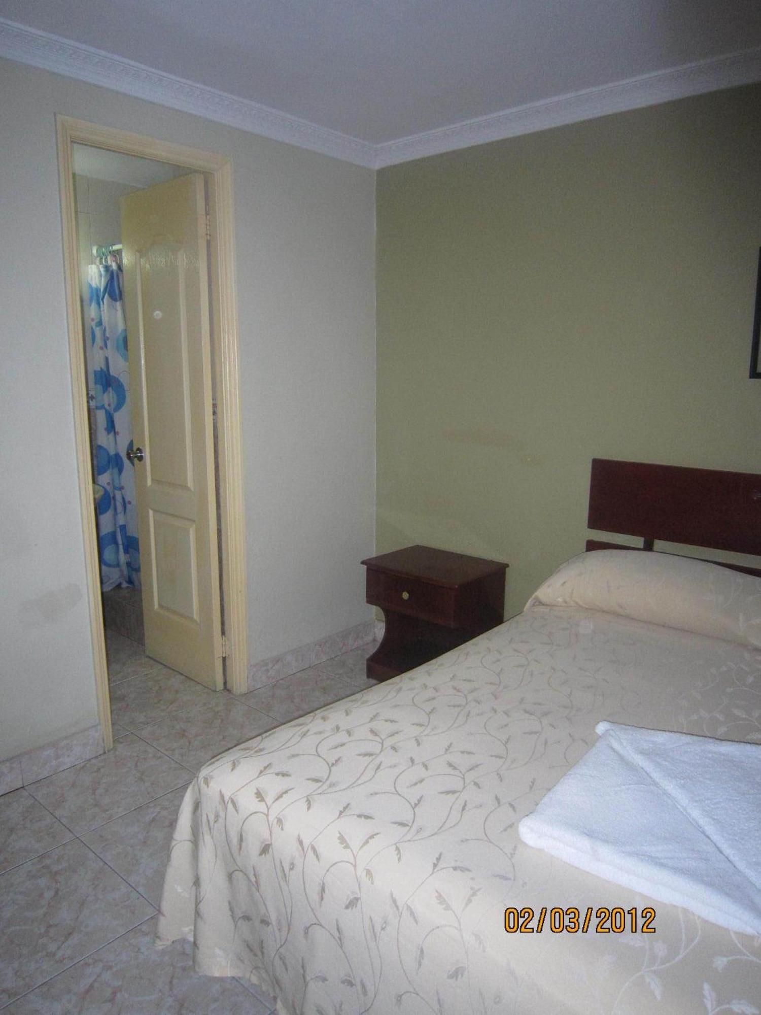 Standard Single Room