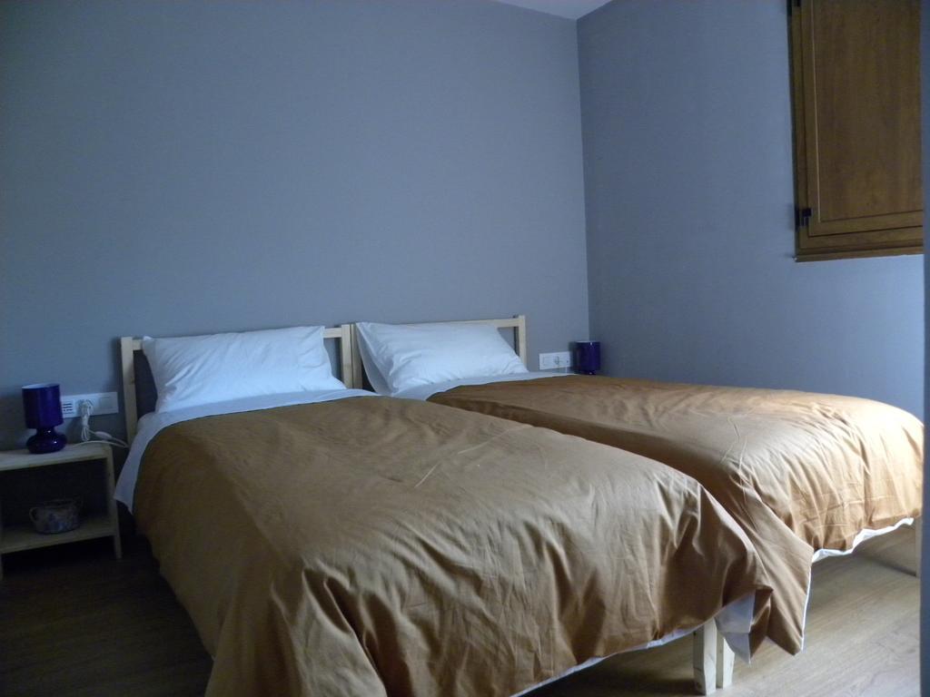 Habitación Doble con baño - 2 camas