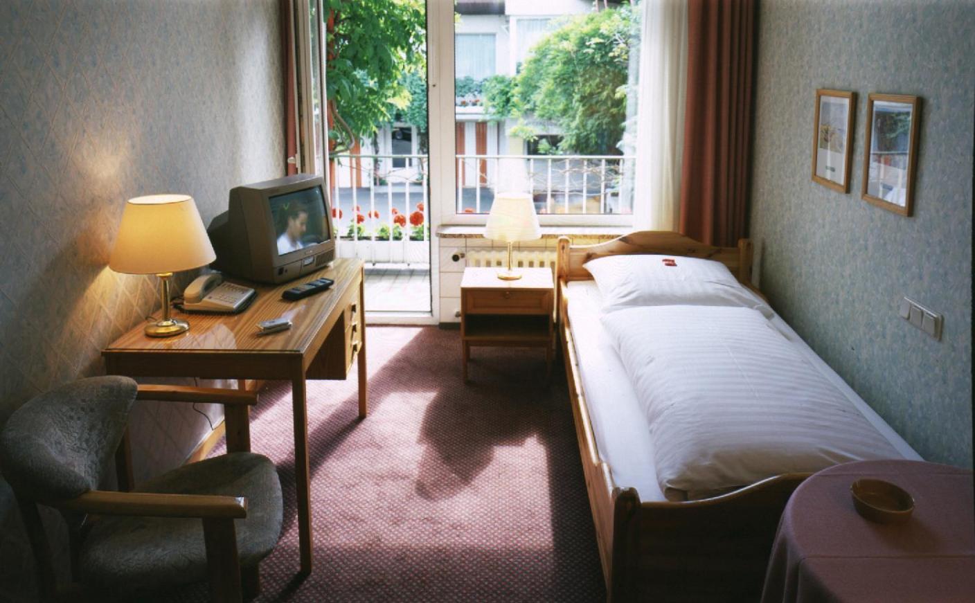 Single Room