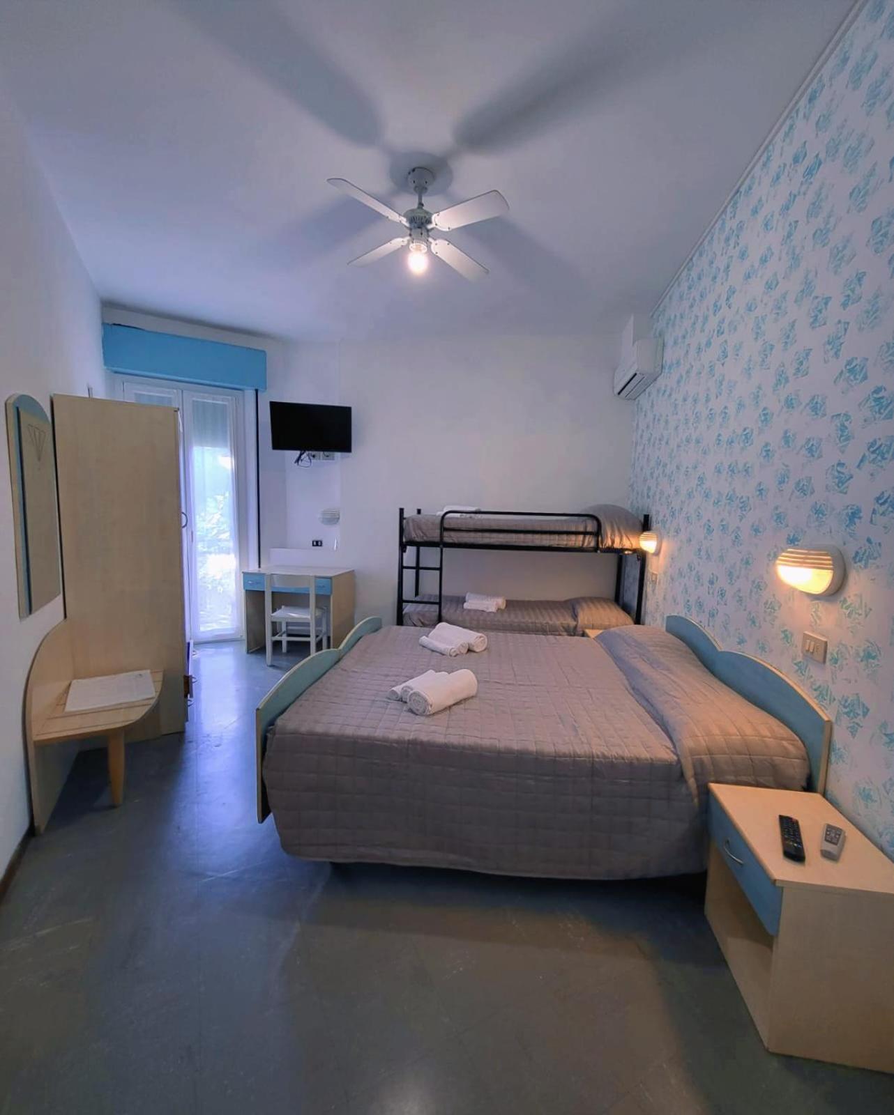 Quadruple Room,1671878179:JPEG