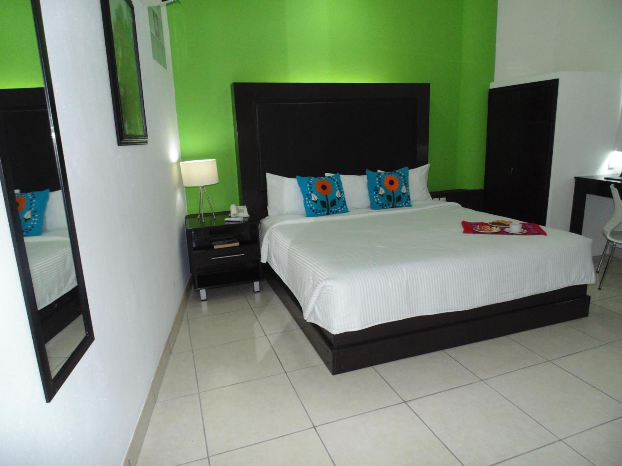 Standard King Room