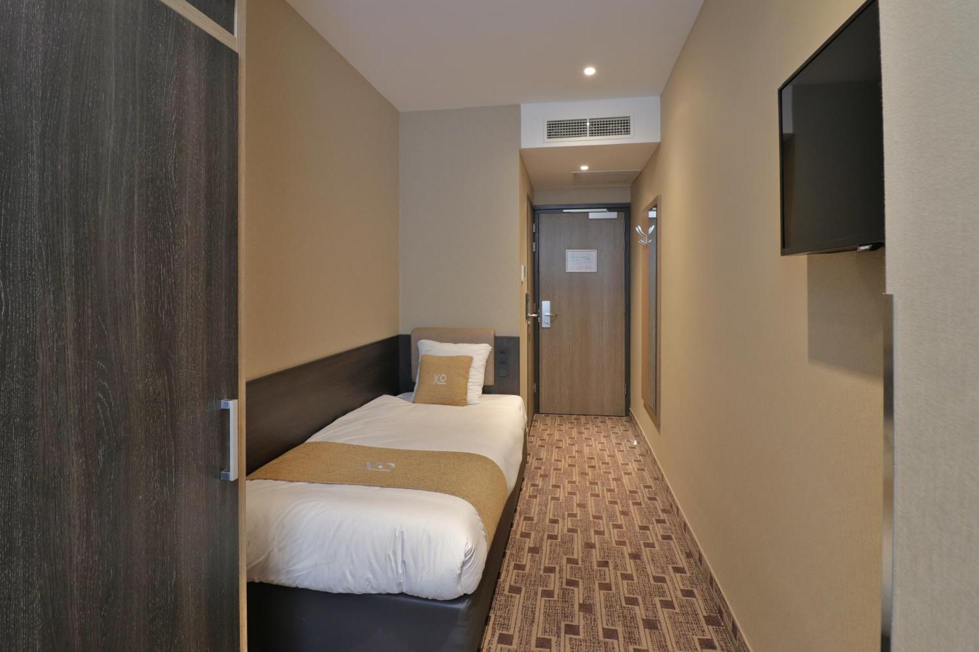 Single Room,1589193735:JPEG