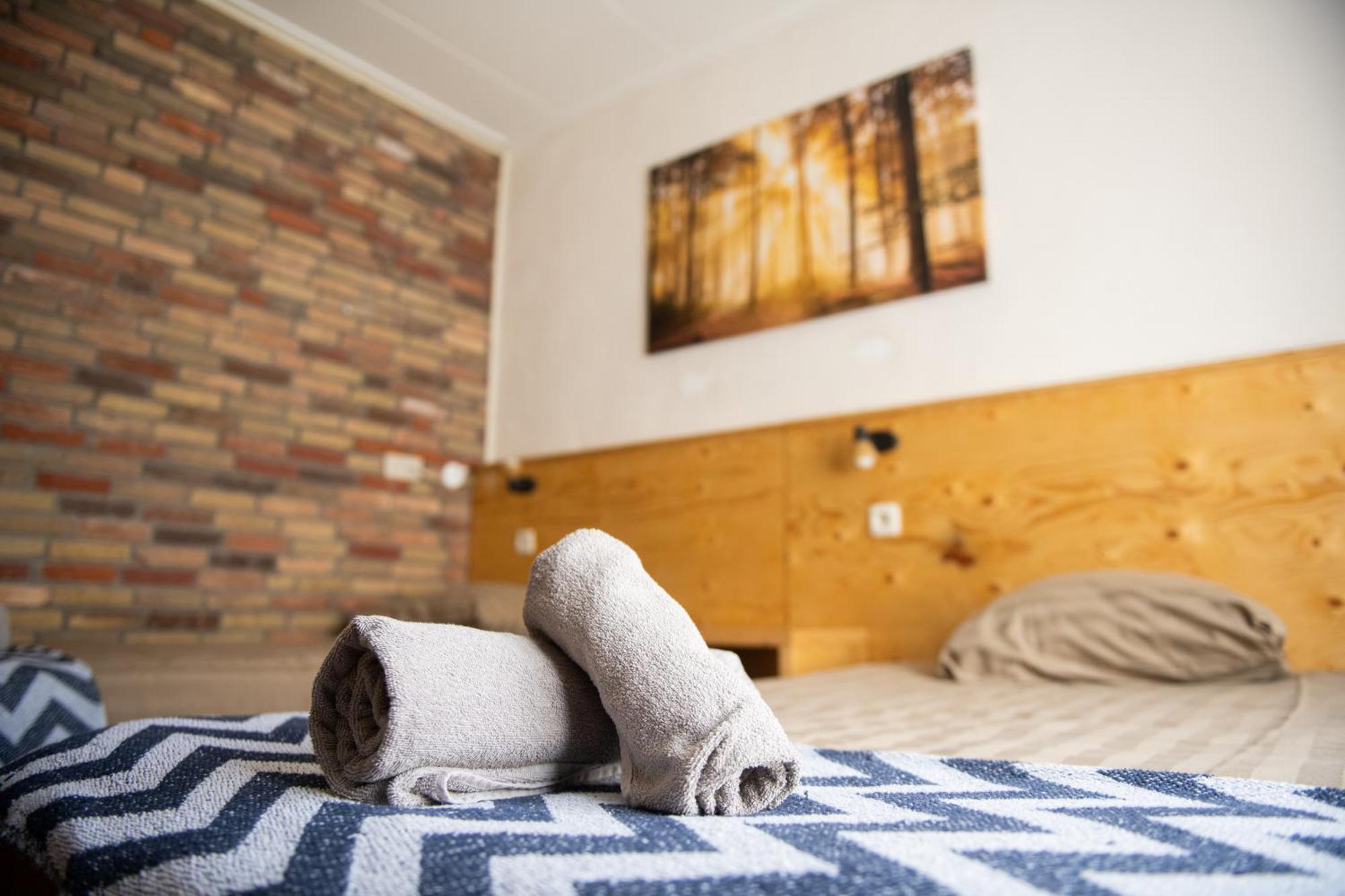 Standard Twin Room,1614799401:JPEG