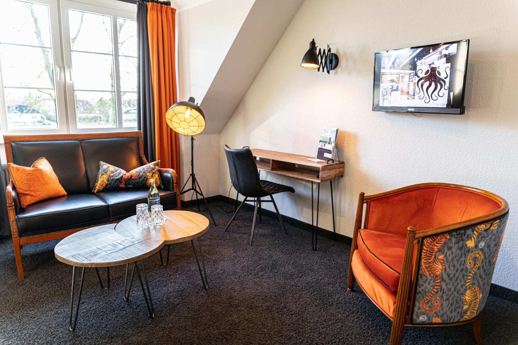 Single Room Medium