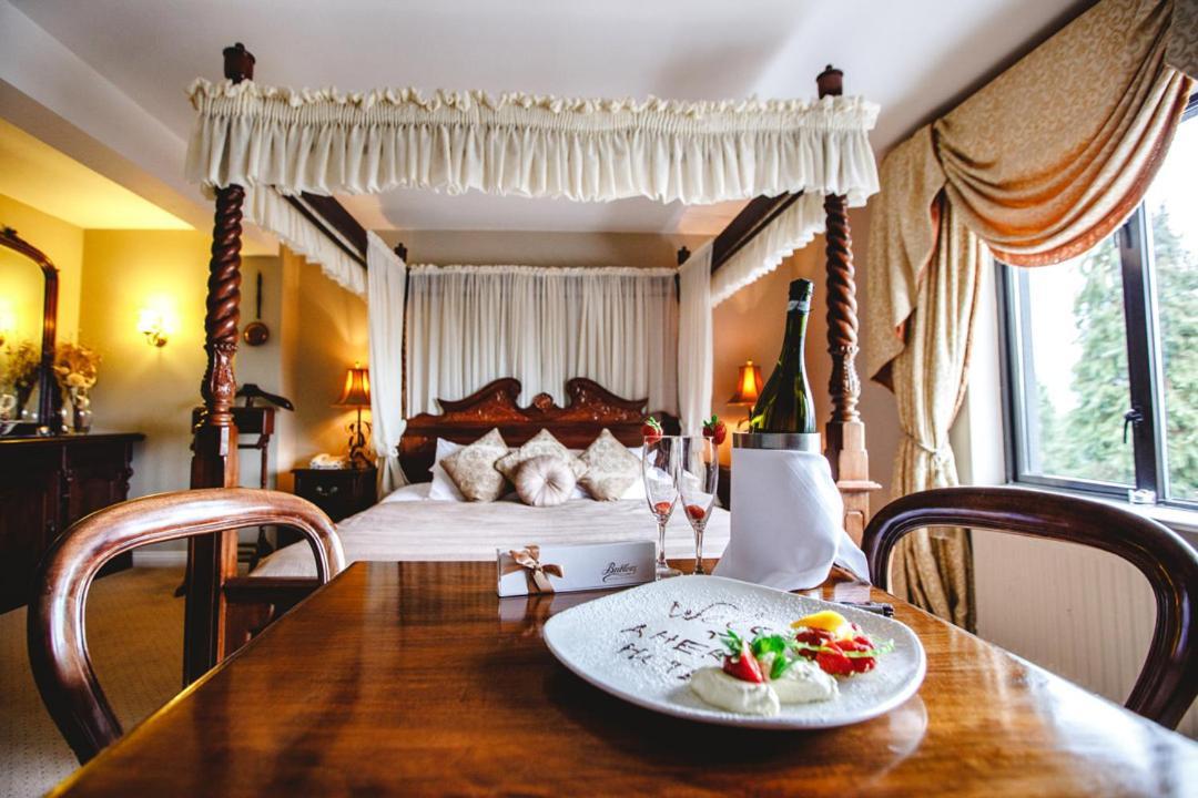 Deluxe King Suite