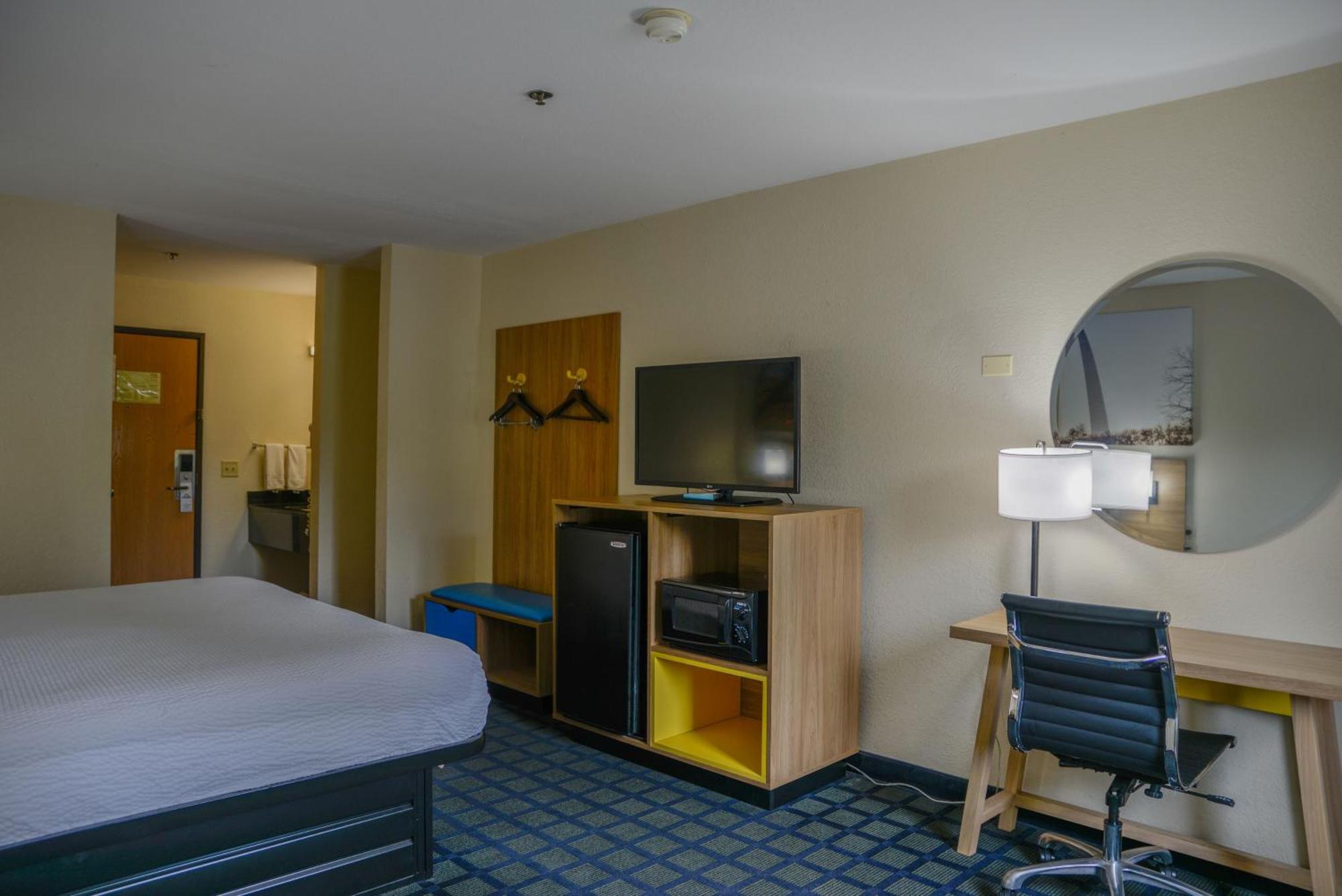 King Room - Non-Smoking