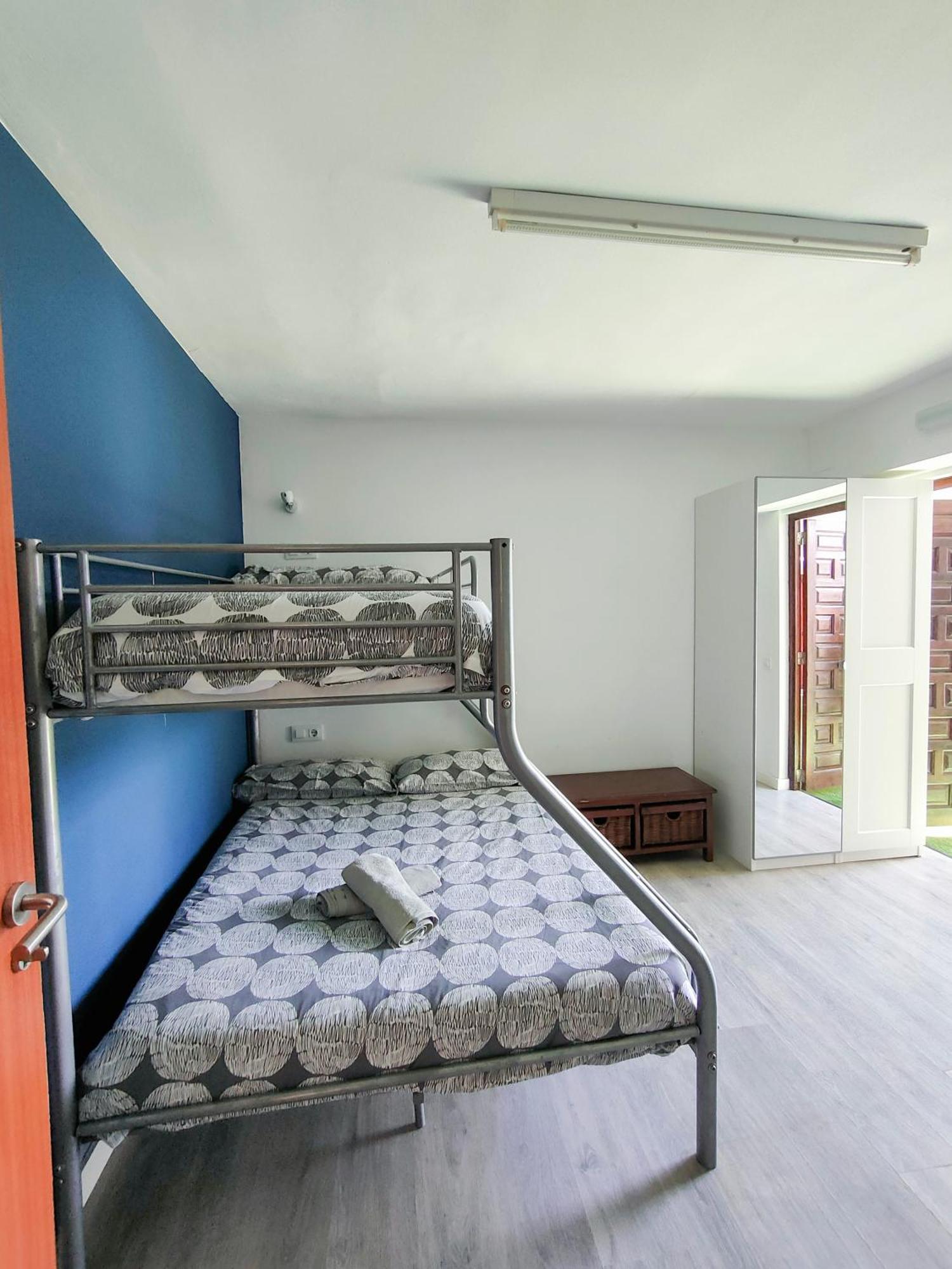 Triple Room 1 Bunk Bed