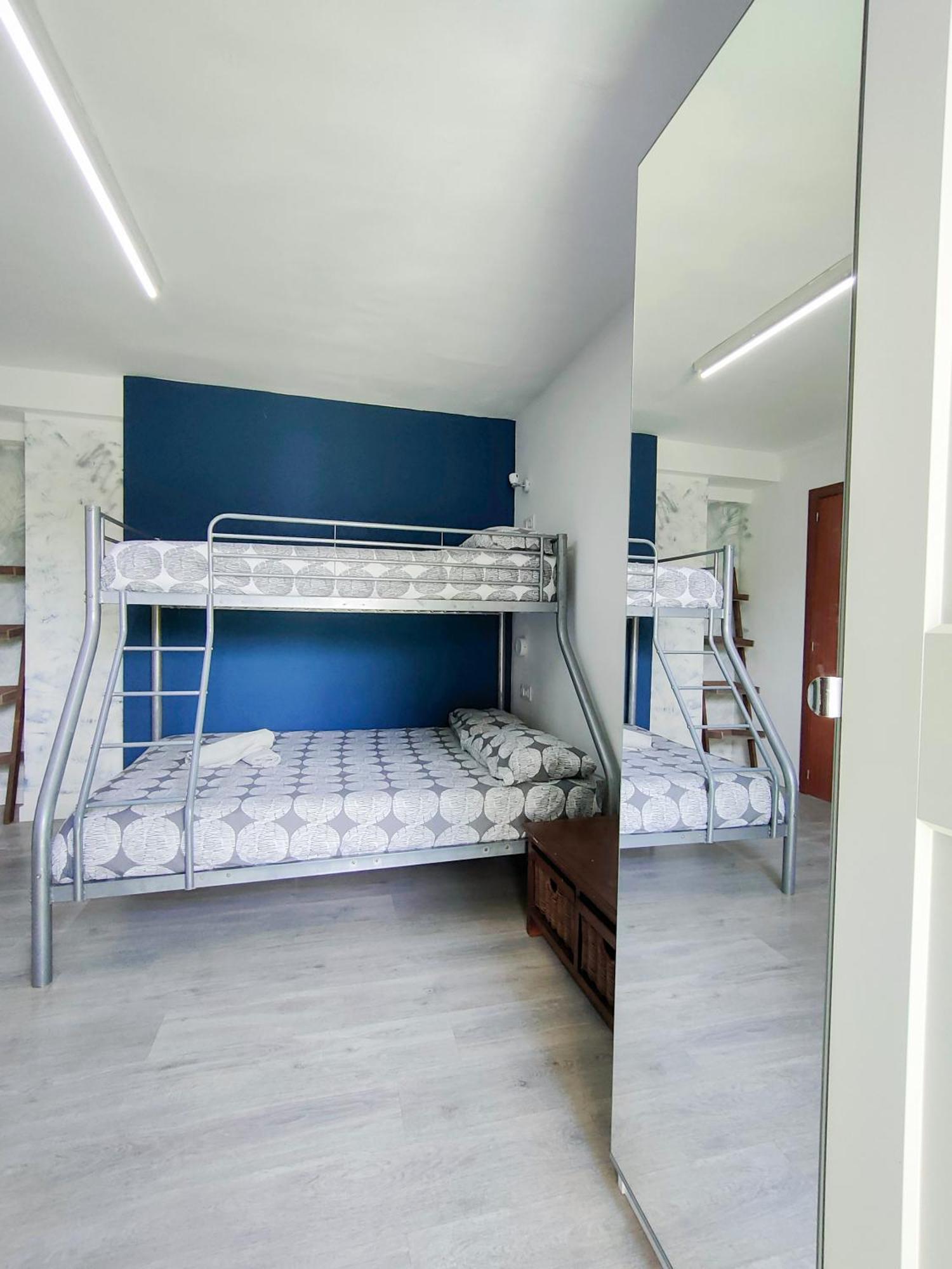 Triple Room 1 Bunk Bed
