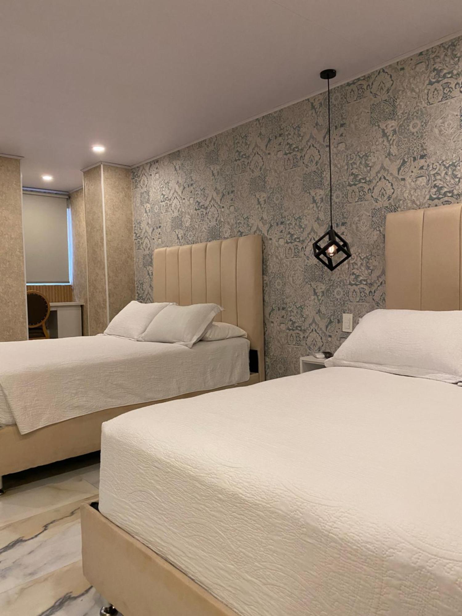 Quadruple Room Private Bathroom