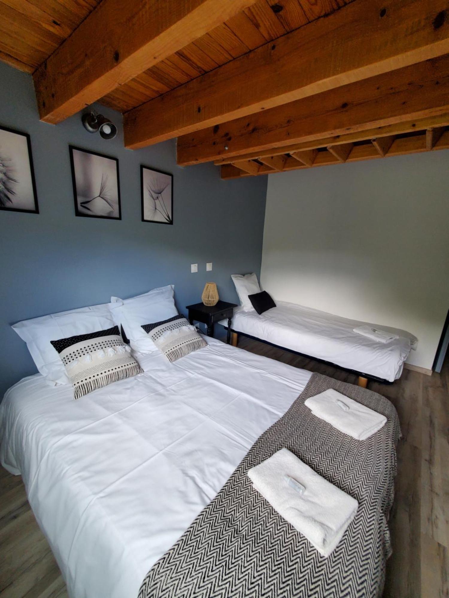 Chambre Triple avec Salle de Bains Privative