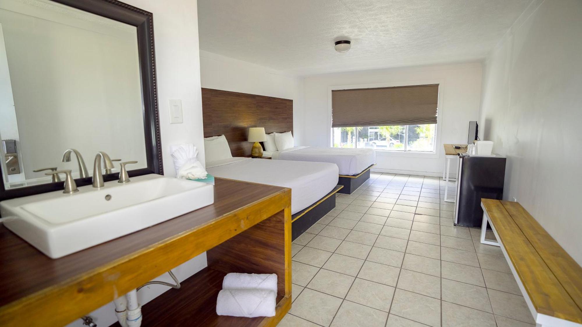 Queen Suite