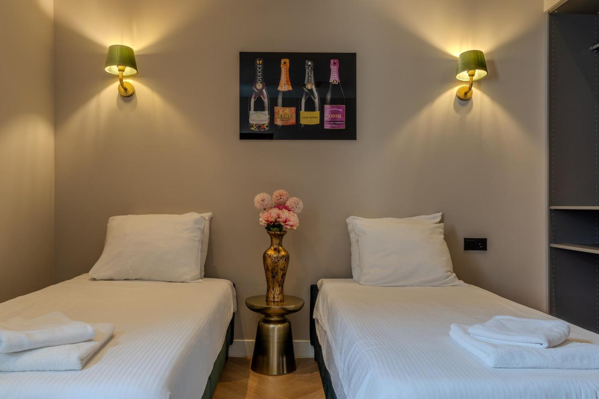 Deluxe Tweepersoonskamer met 2 Aparte Bedden