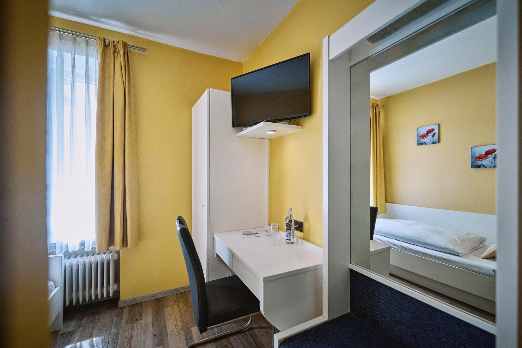Single Room