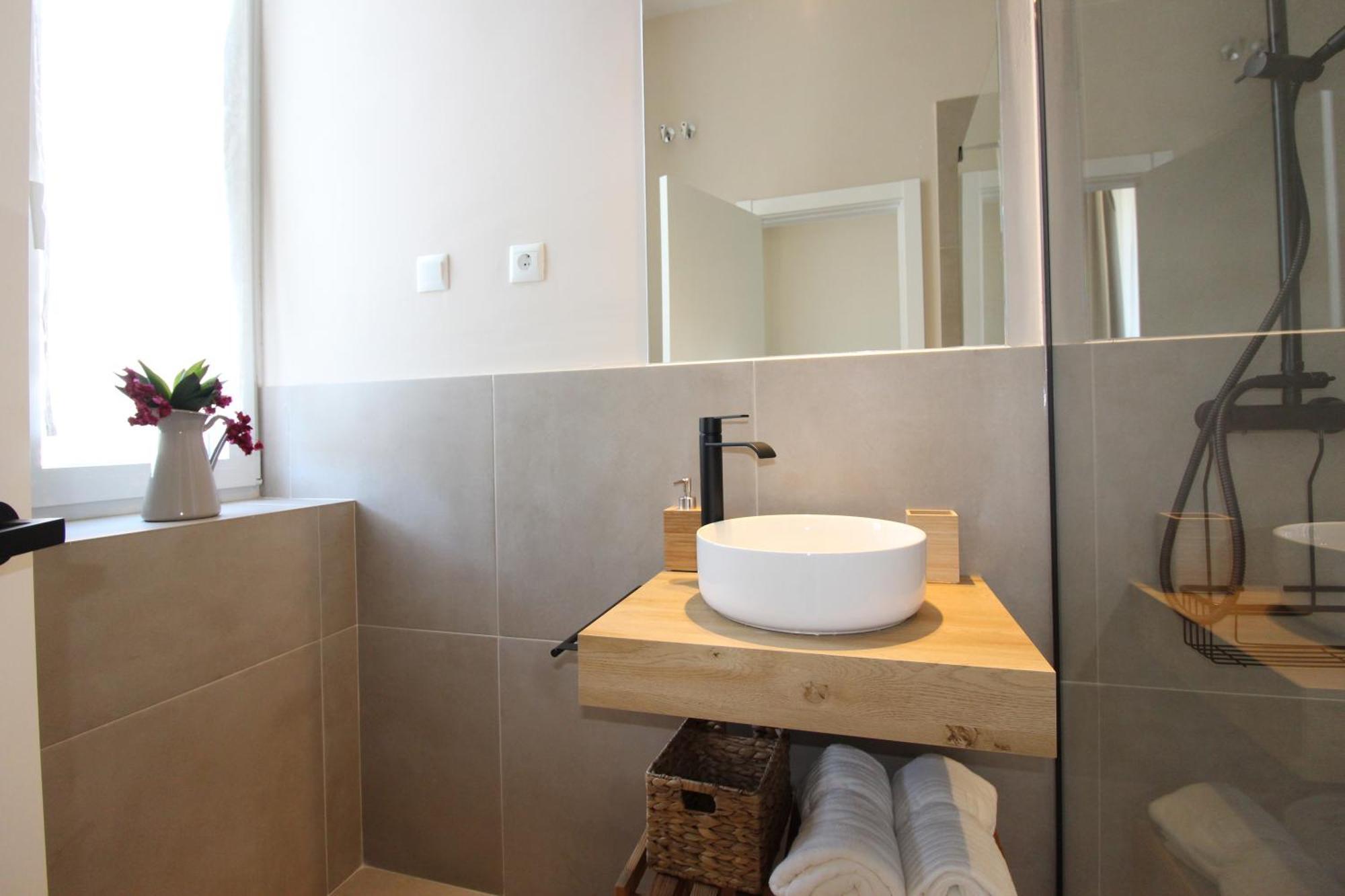 Double Room Private Bathroom,1596689288:JPEG