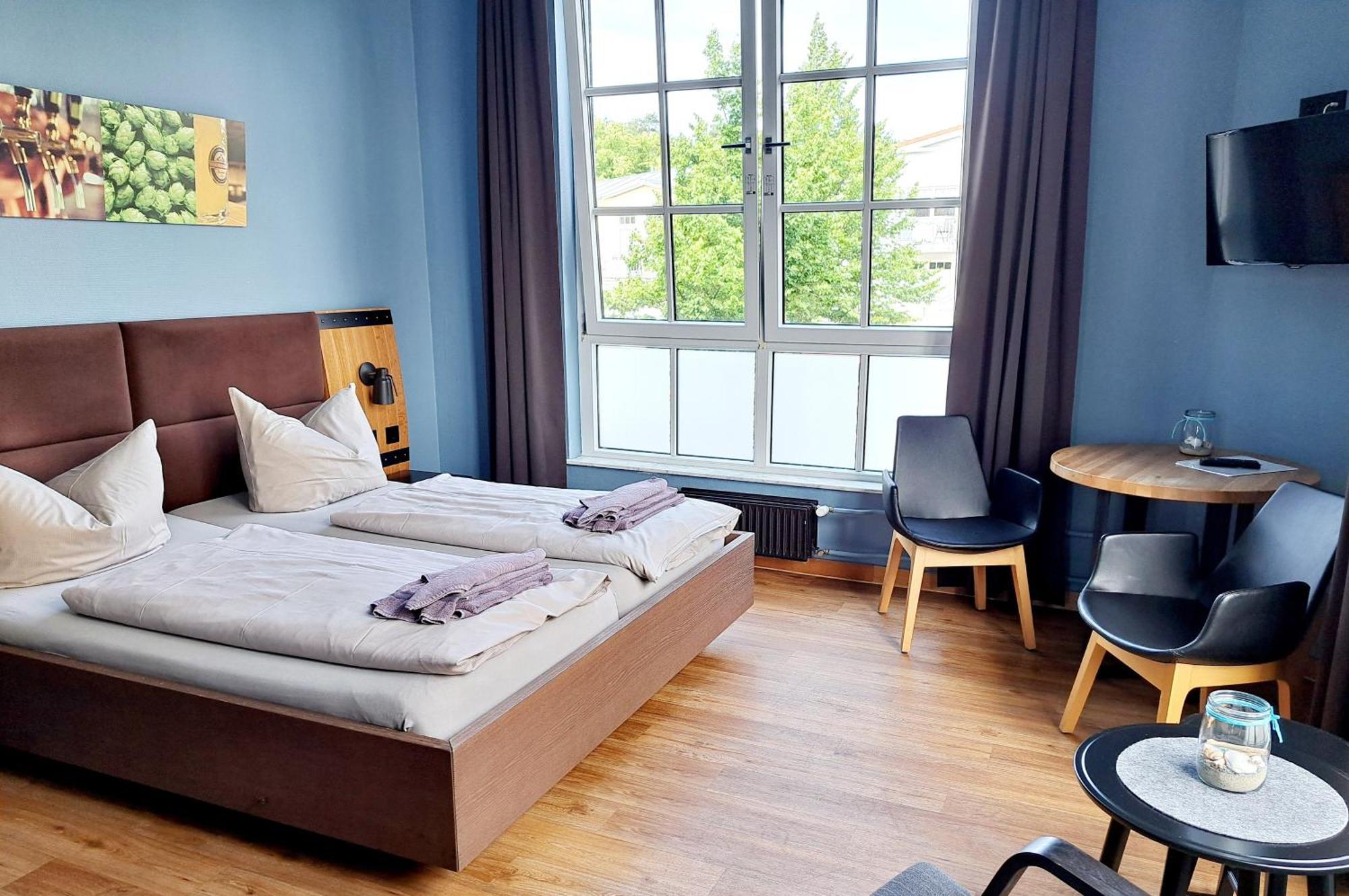 Large Double Room
