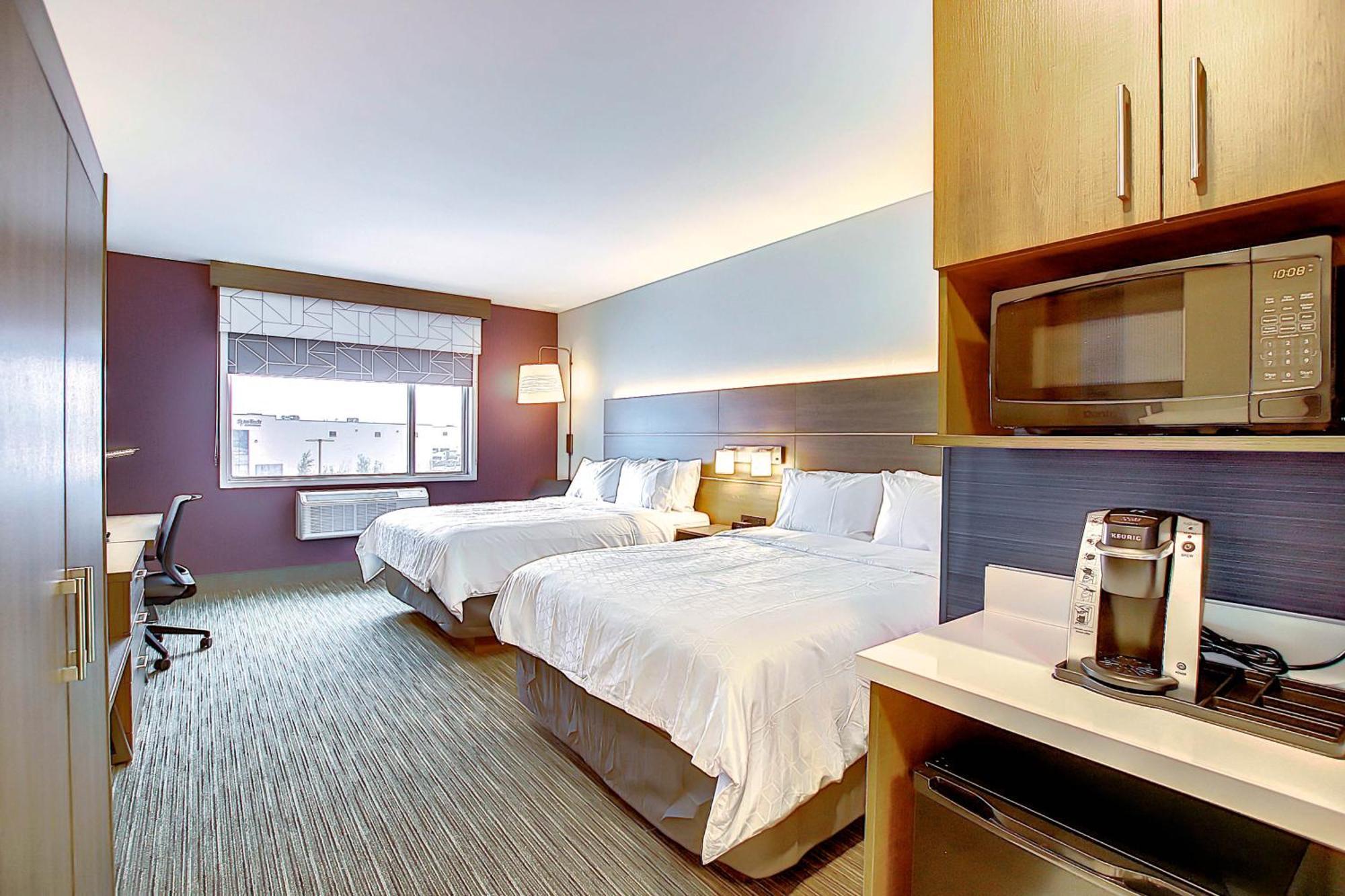 Standard Room Two Queen Beds