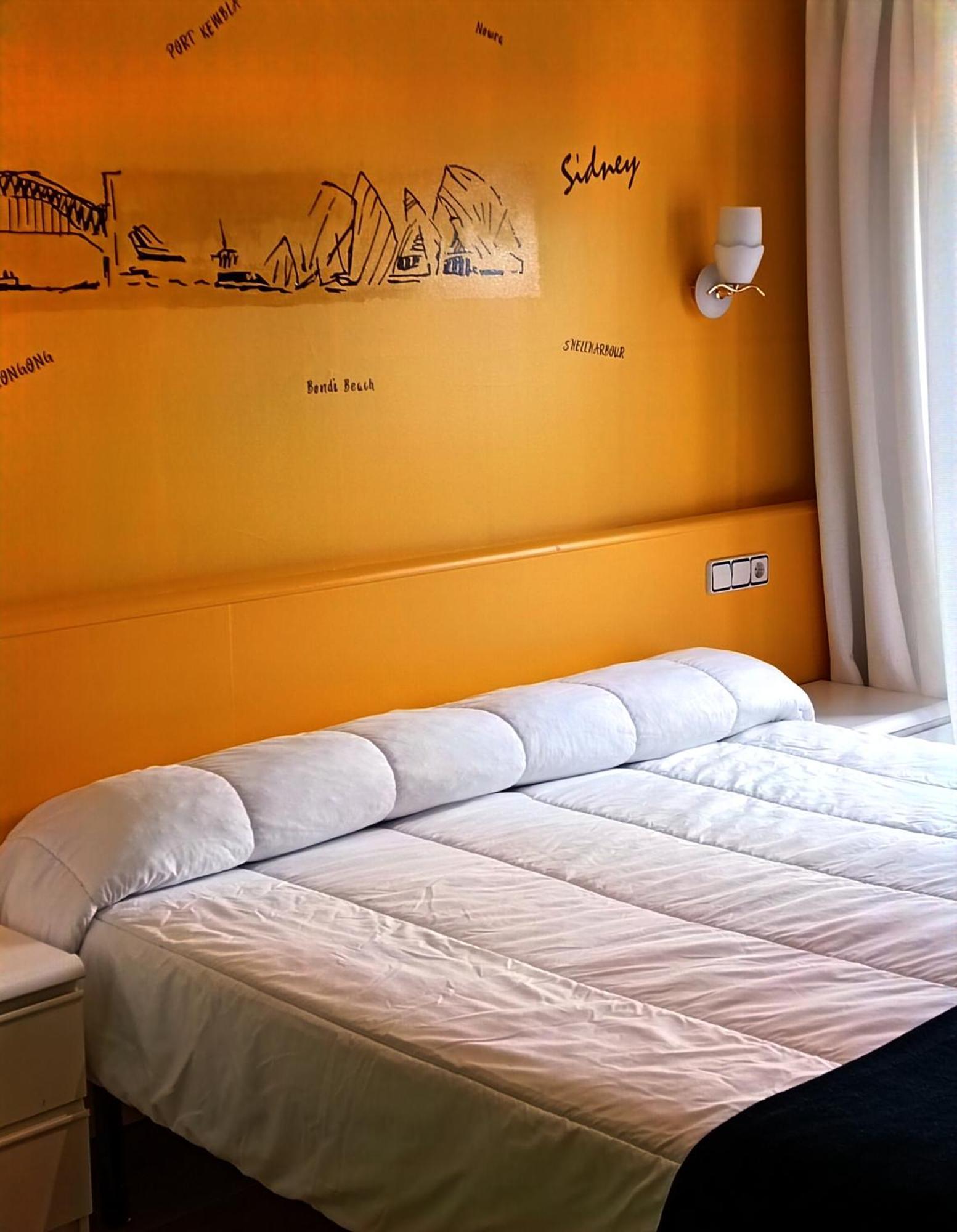Double or Twin Room Sea View