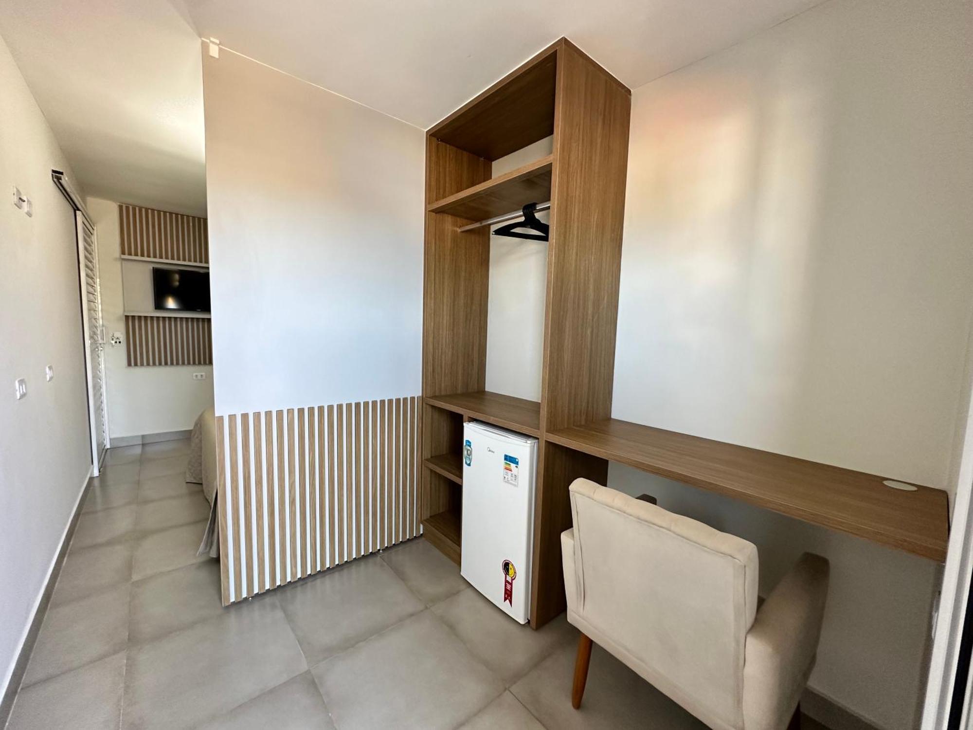 Suite com Varanda