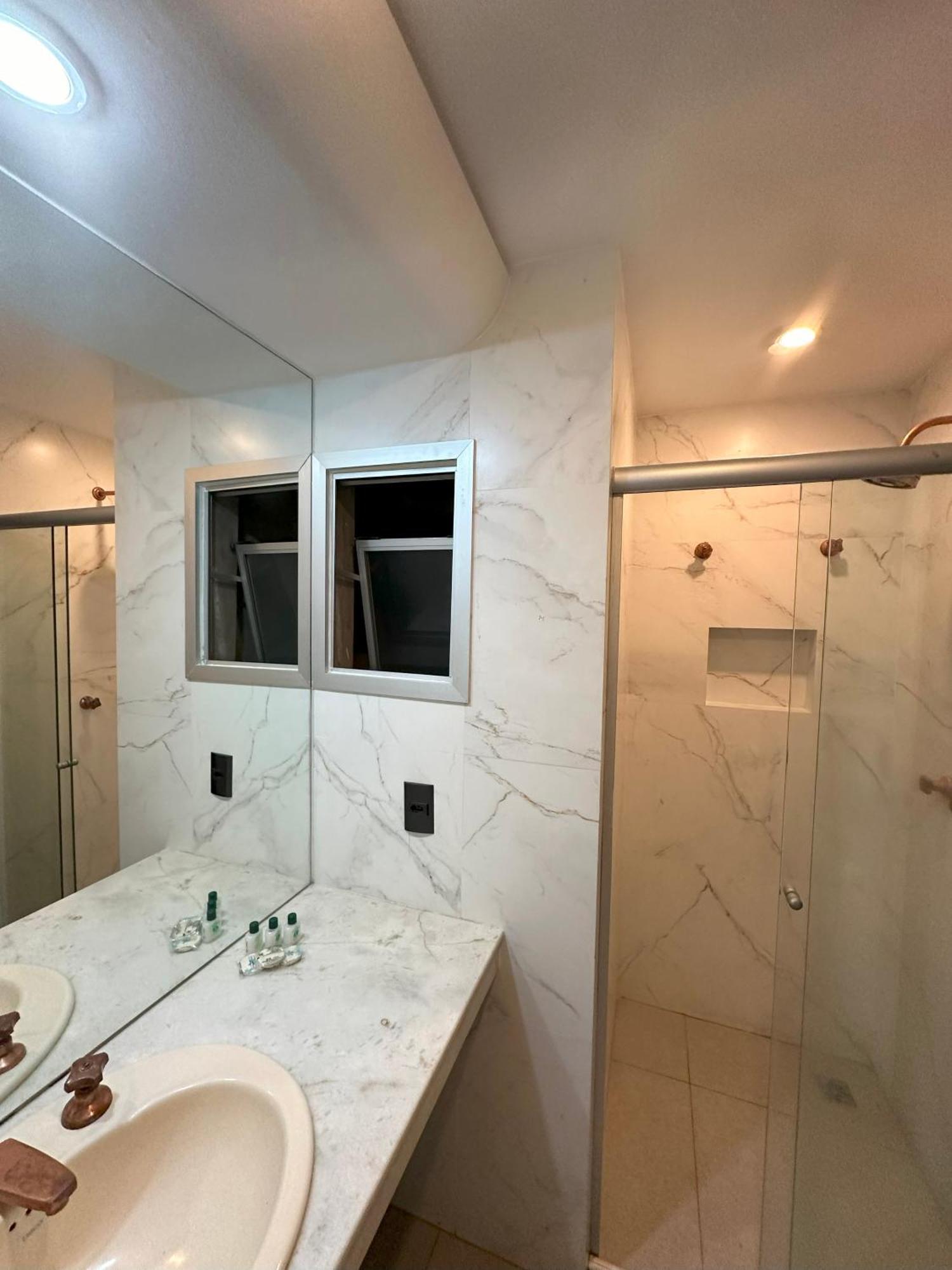 Quarto Deluxe com 2 Camas de Solteiro