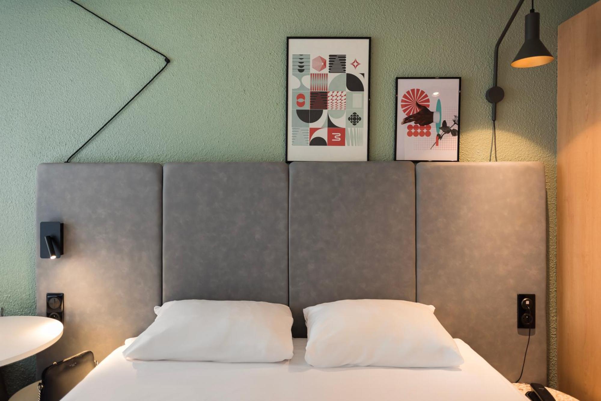 Standard Double Room,1602325976:JPEG