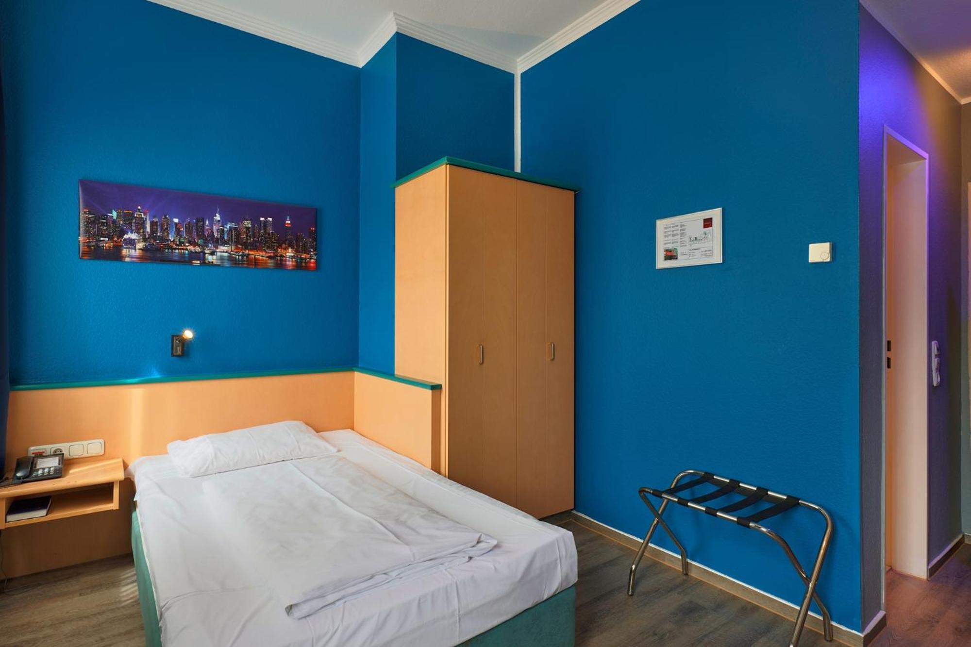 Single Room Classic