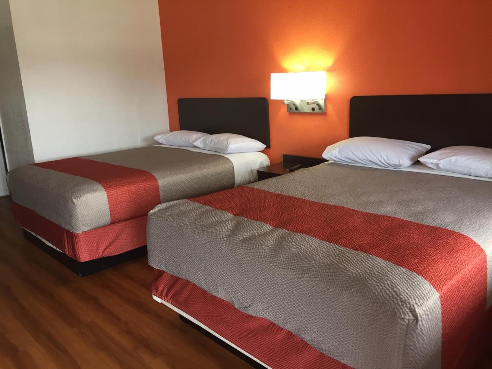 Deluxe Queen Room with Two Queen Beds