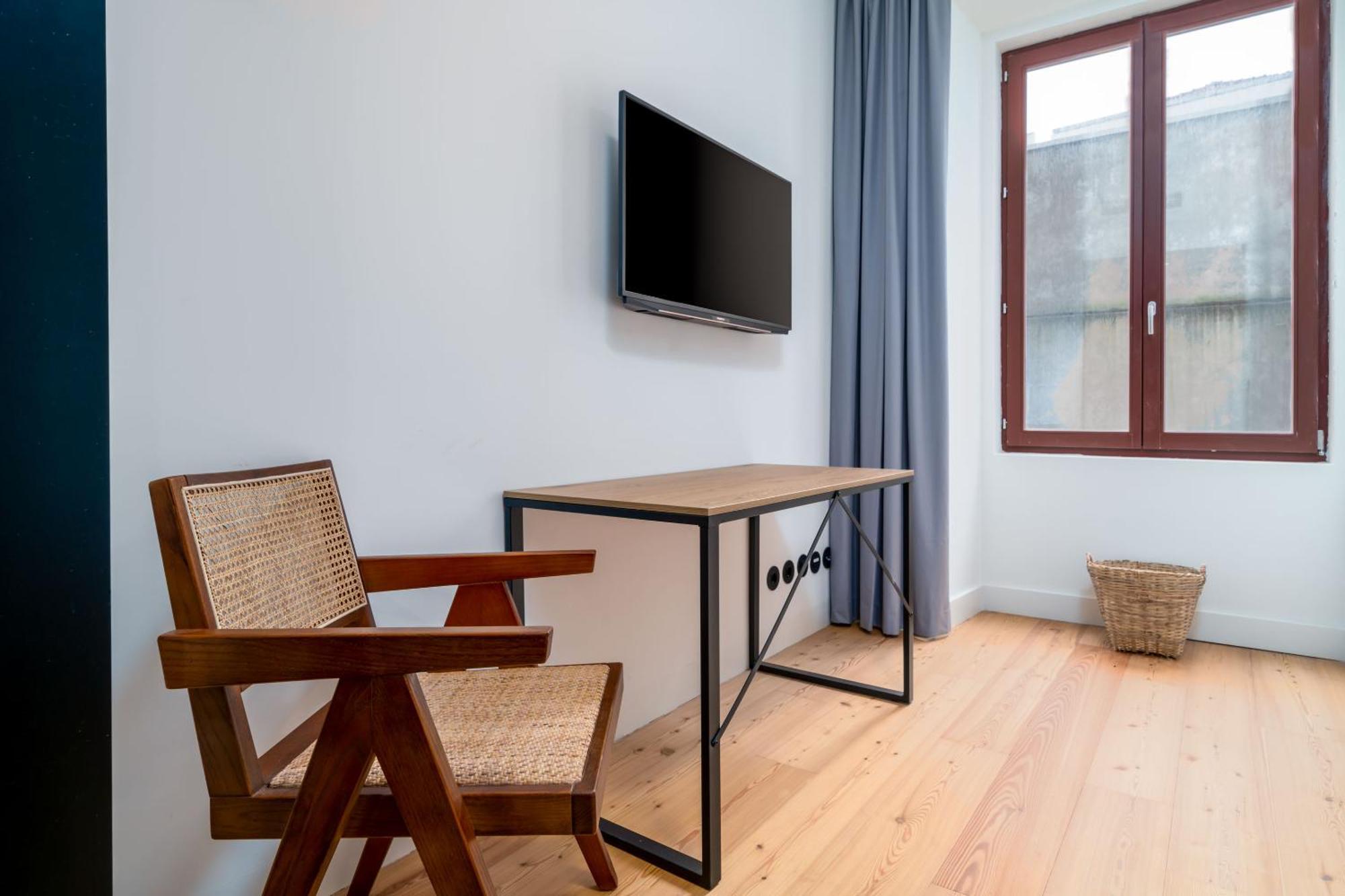 Queen Room Disability Access