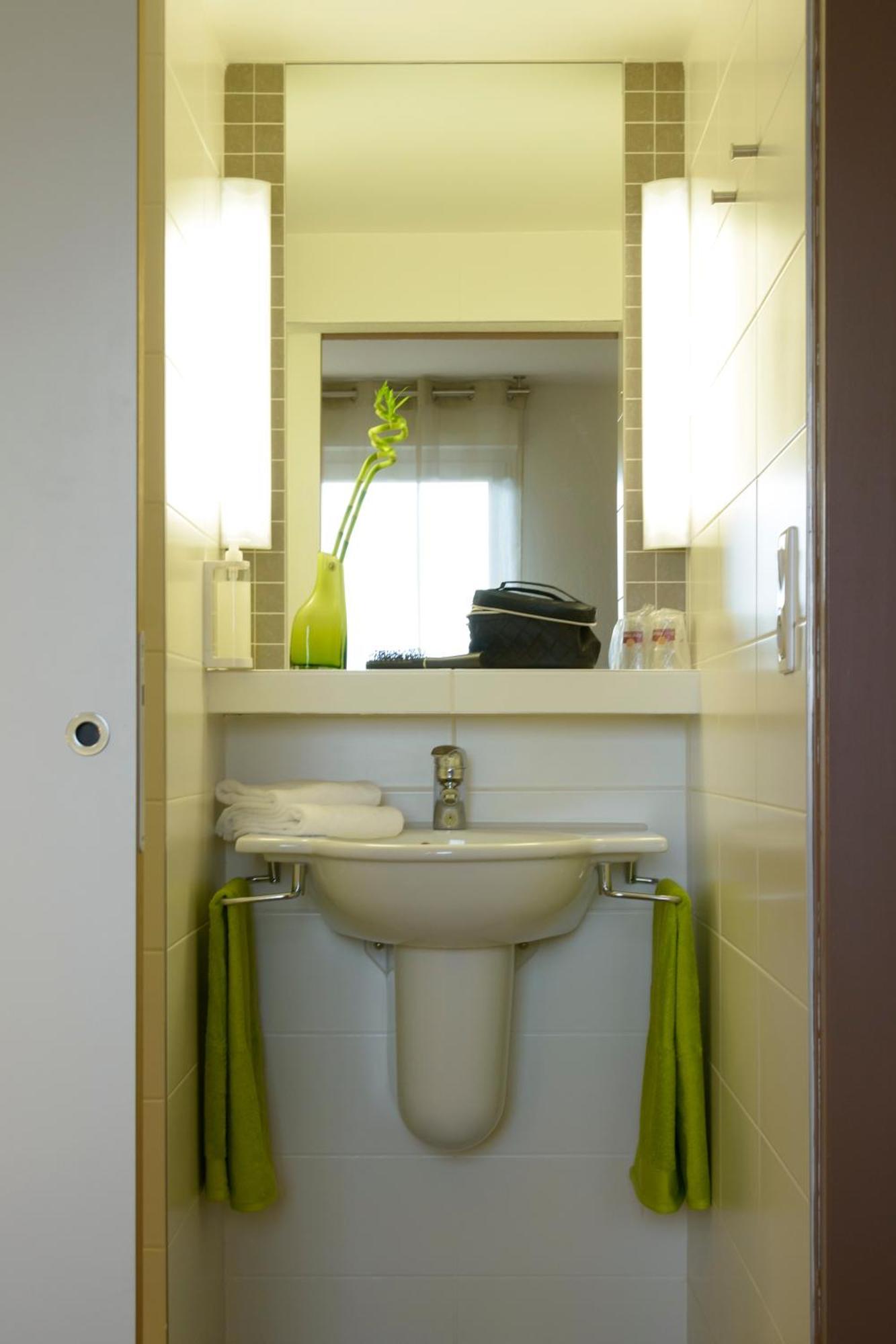 Double Room,1605387404:JPEG
