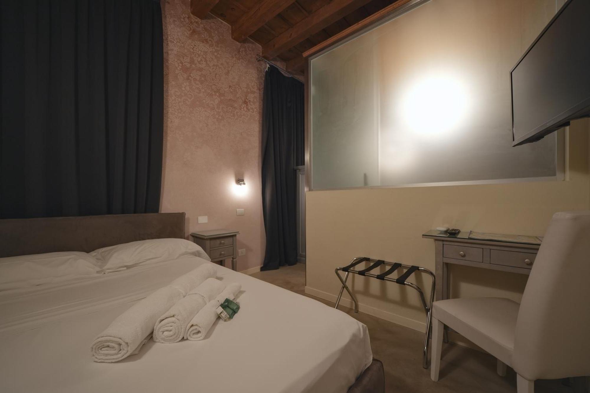 Small Double Room
