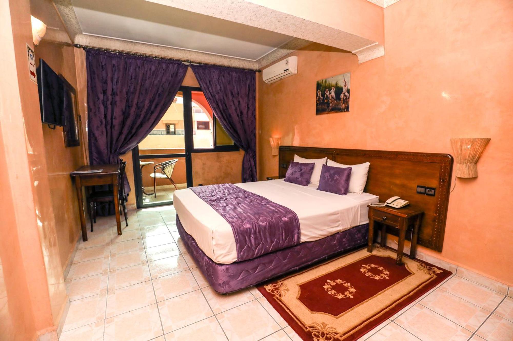 Standard King Room
