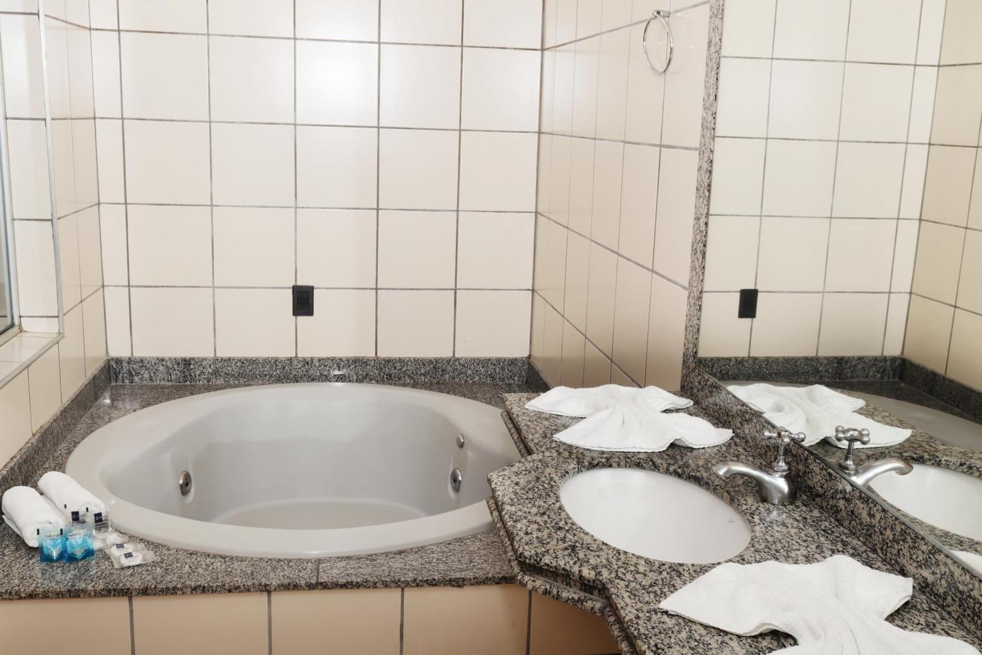 Superior Room Spa Bath