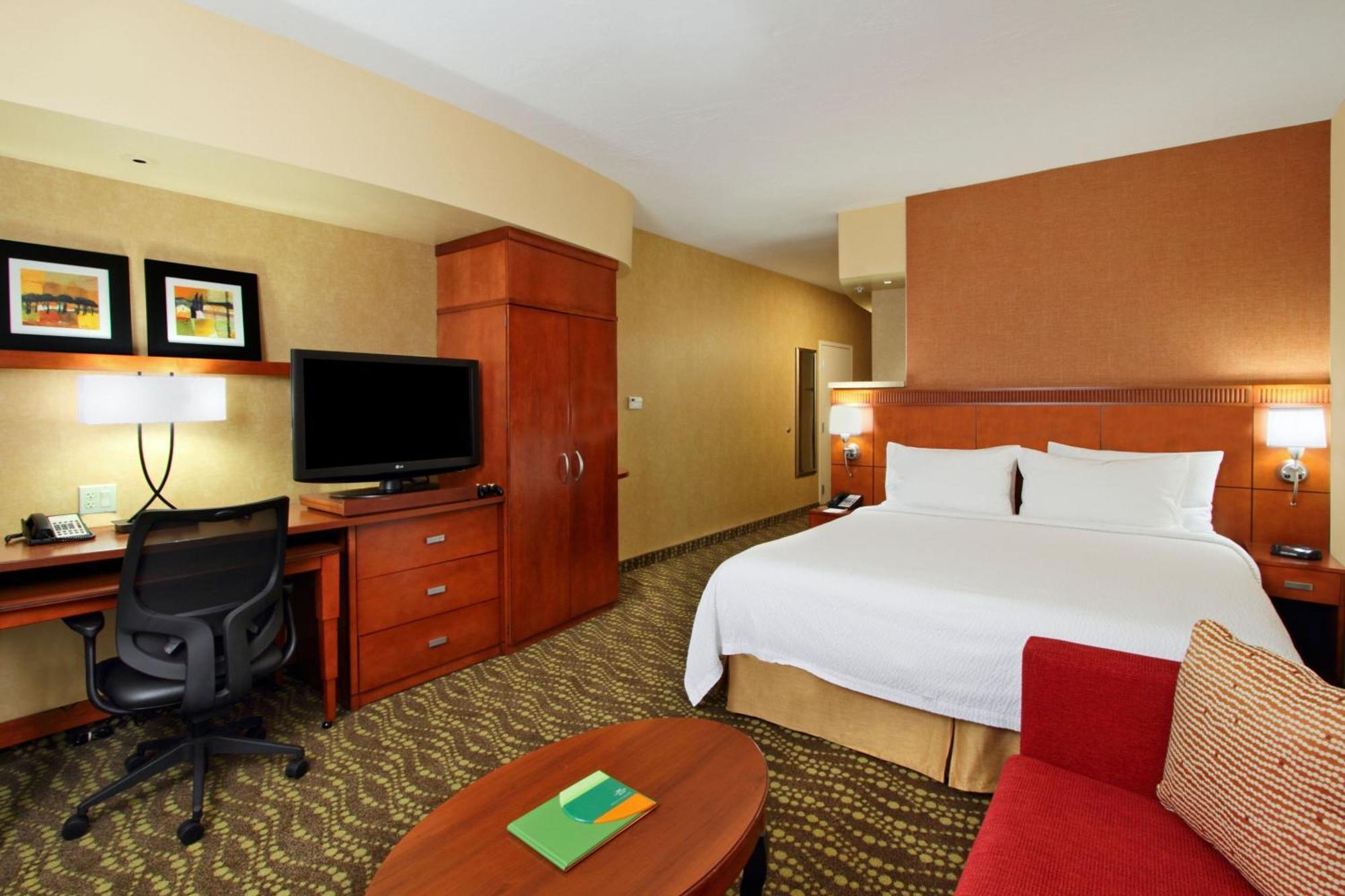 King Room with Sofa Bed