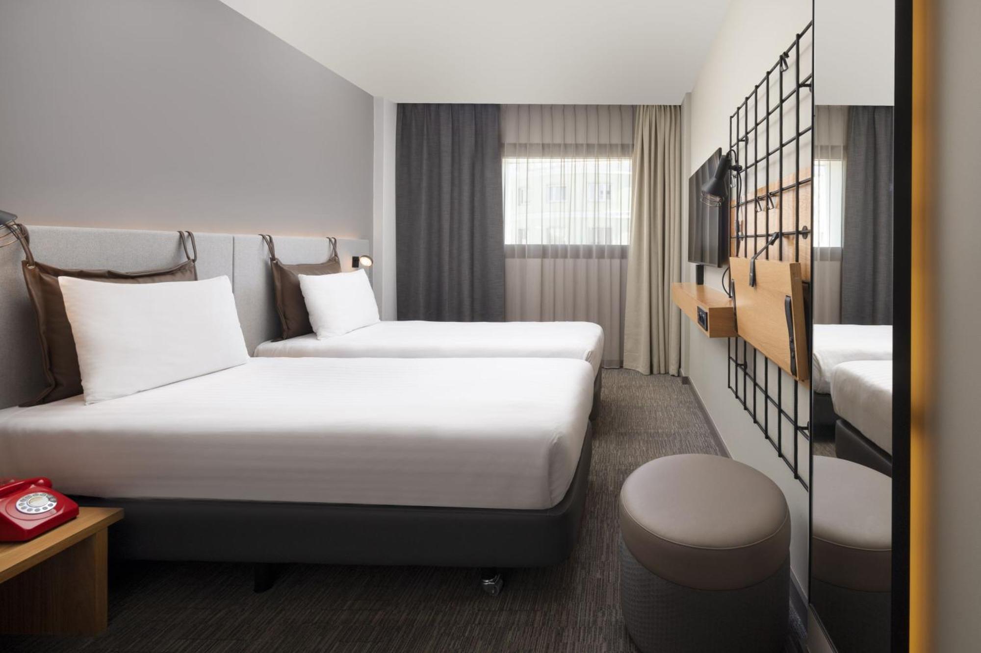 Moxy Sleeper Twin Room