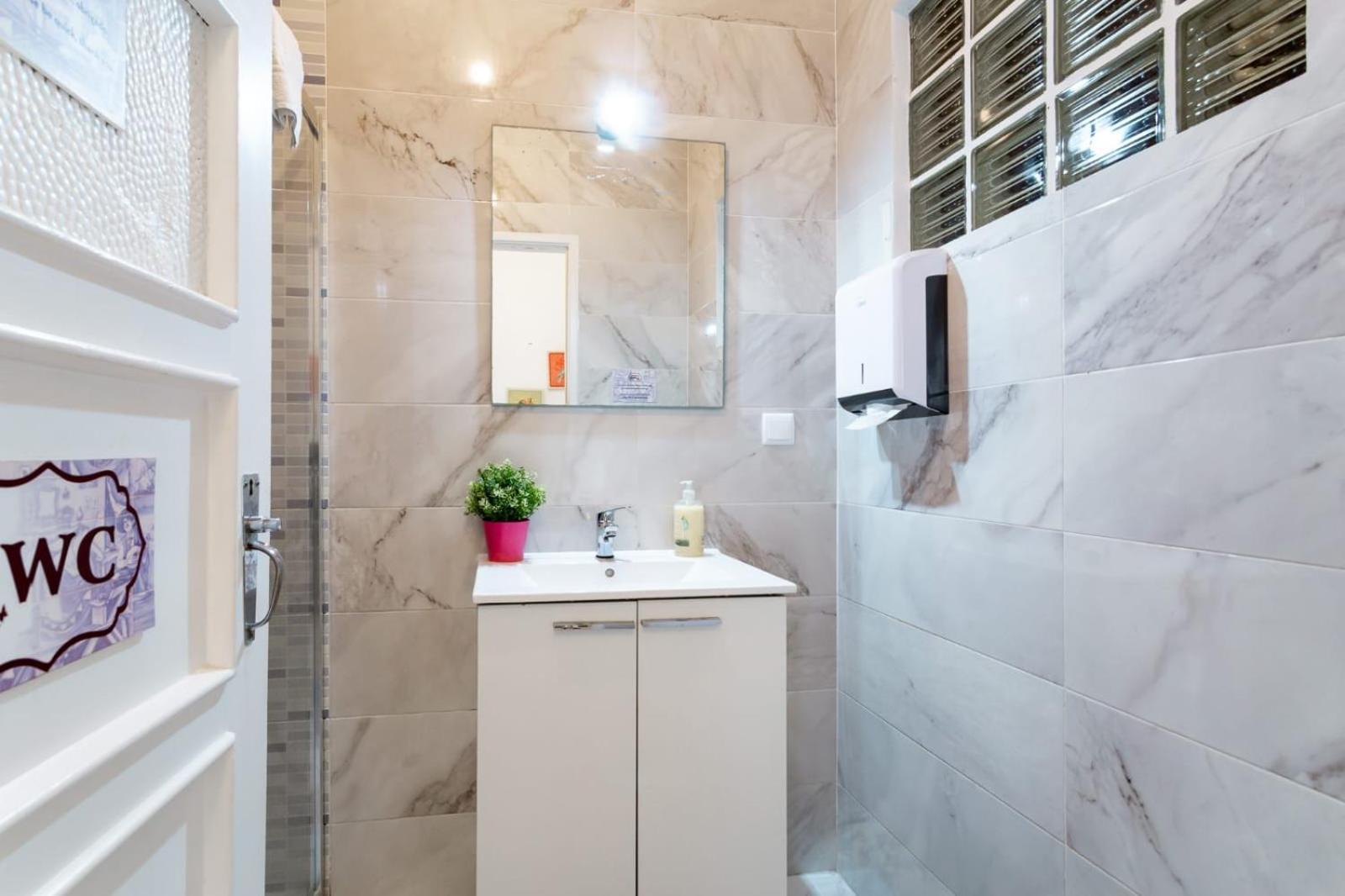 Habitación Doble con baño compartido