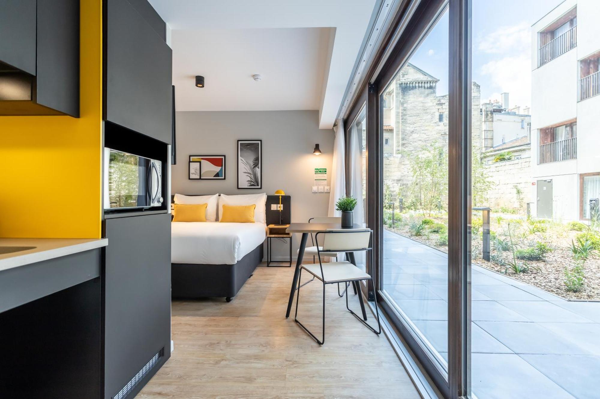 Studio Accessible Sleeps 2