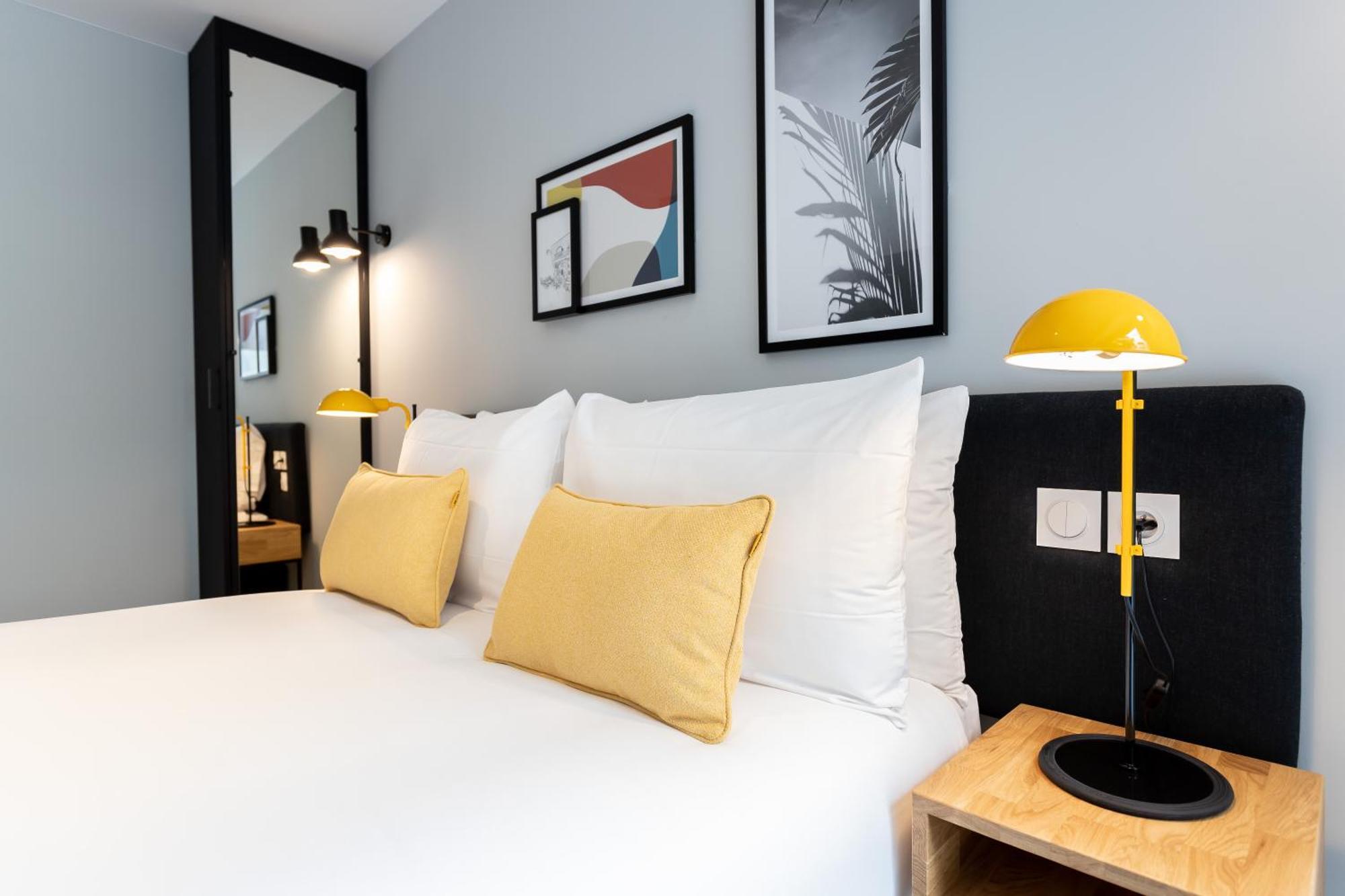 Studio Accessible Sleeps 2