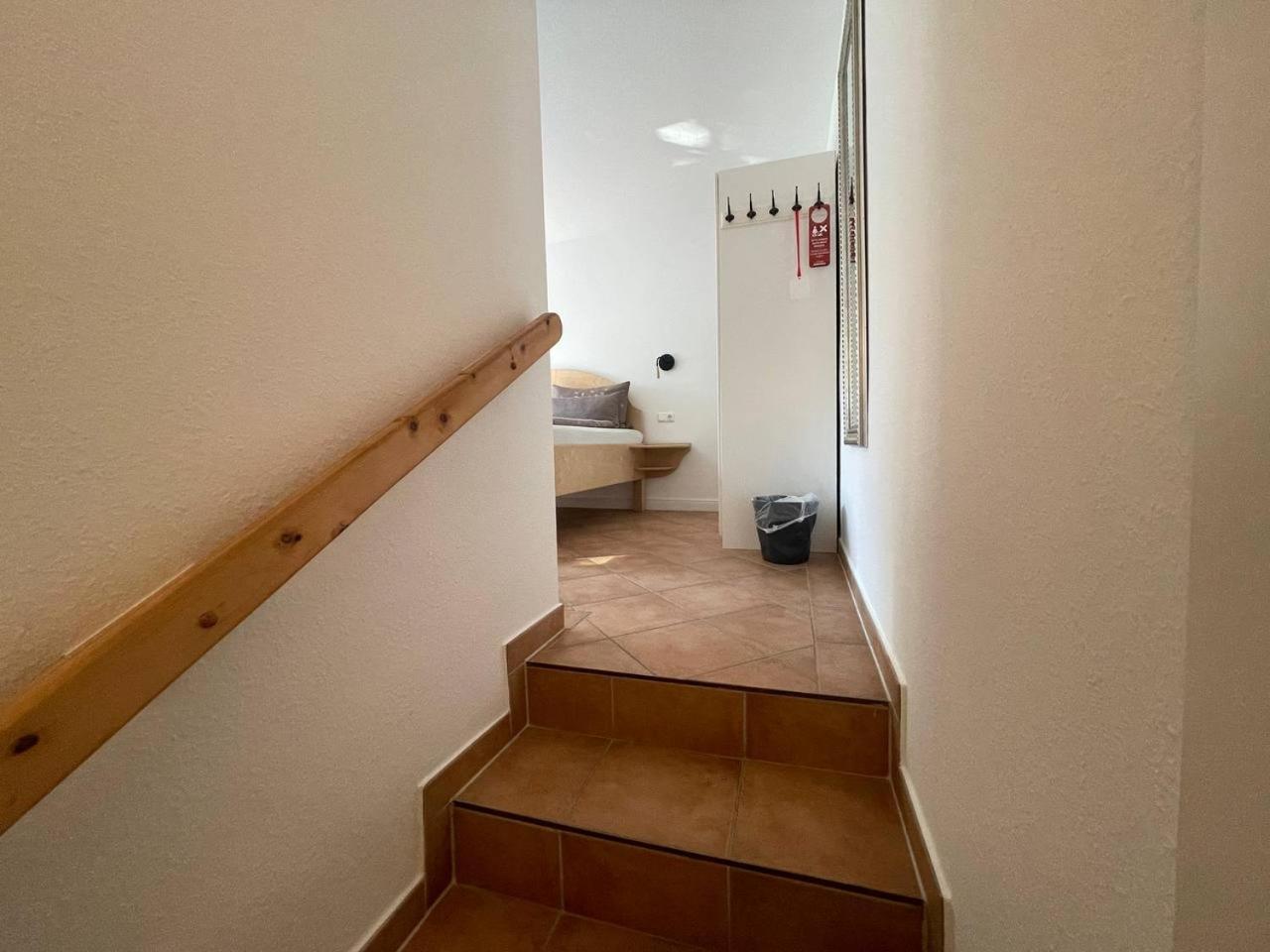 Double Room Long