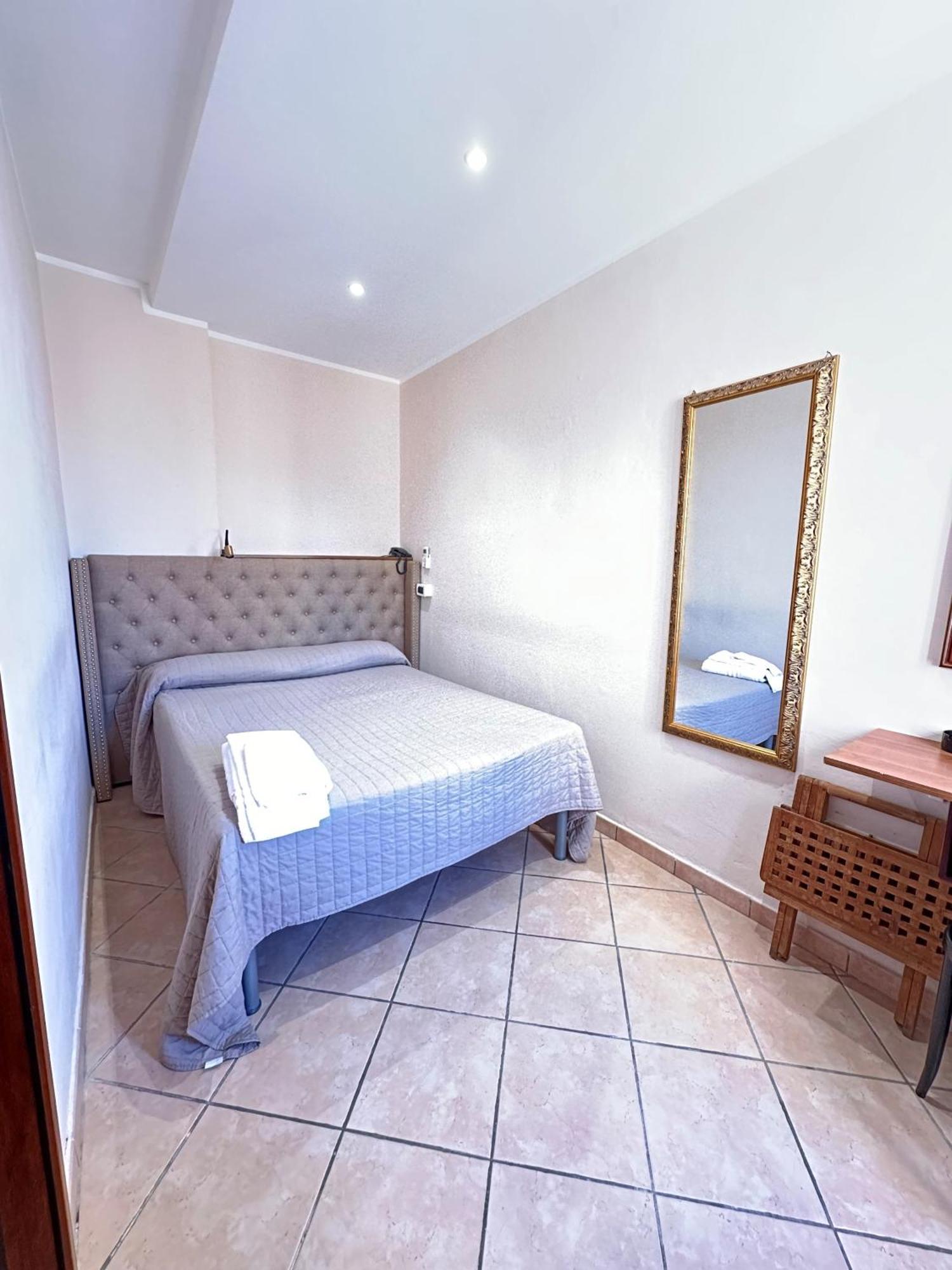 Single Room,1619765085:JPEG