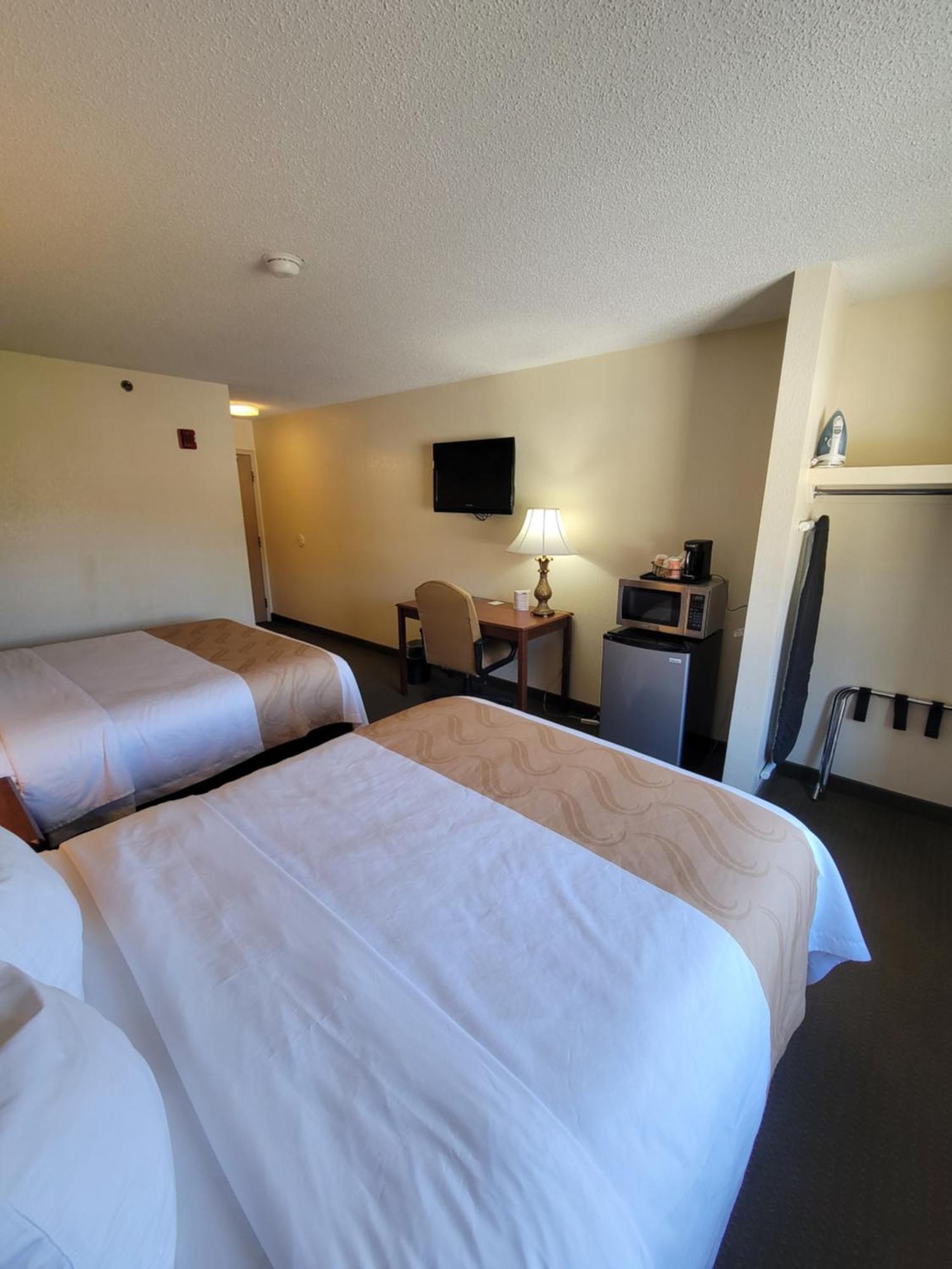 Queen Room with Two Queen Beds - Accessible/Non-Smoking