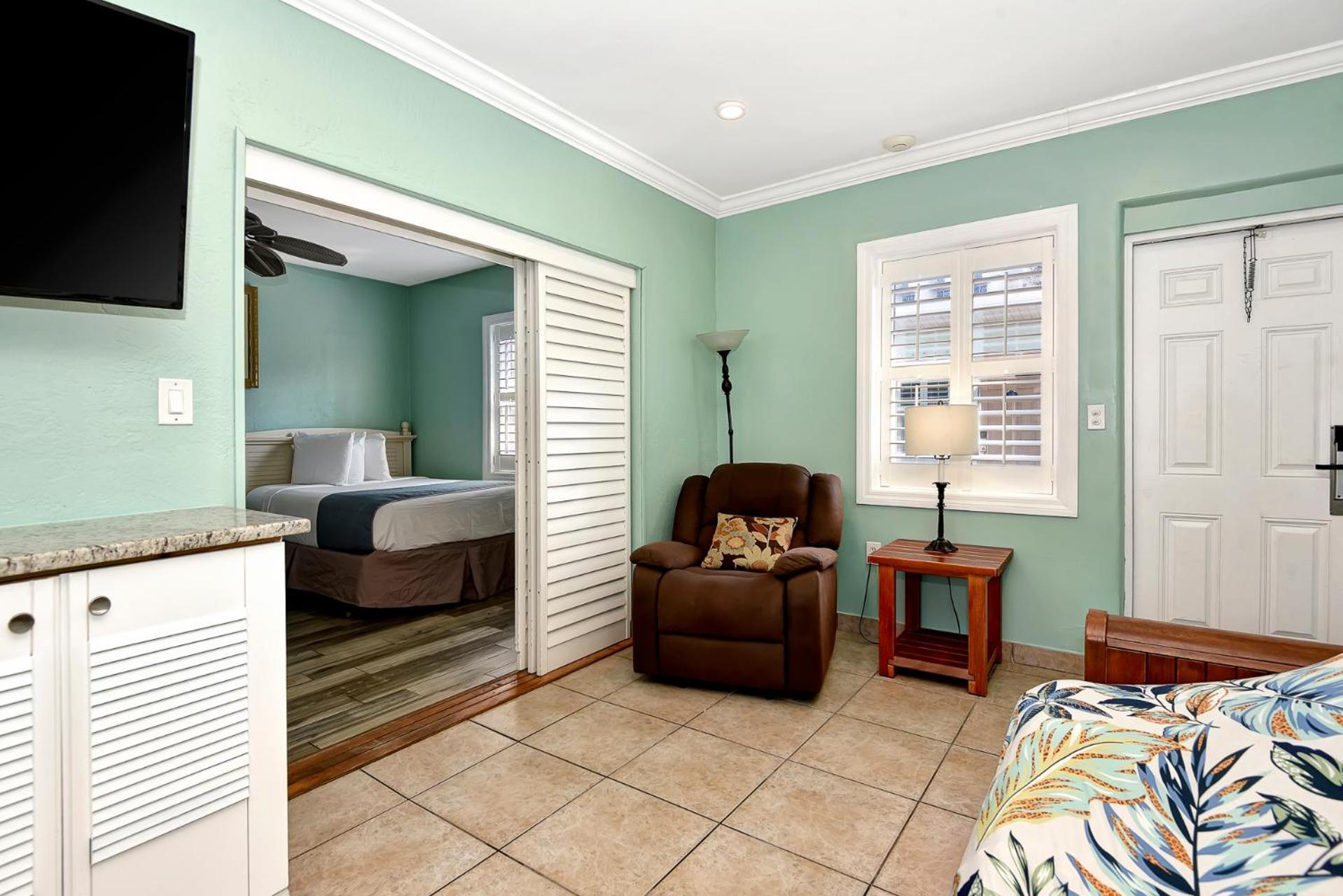 Deluxe One-Bedroom Suite with Garden View
