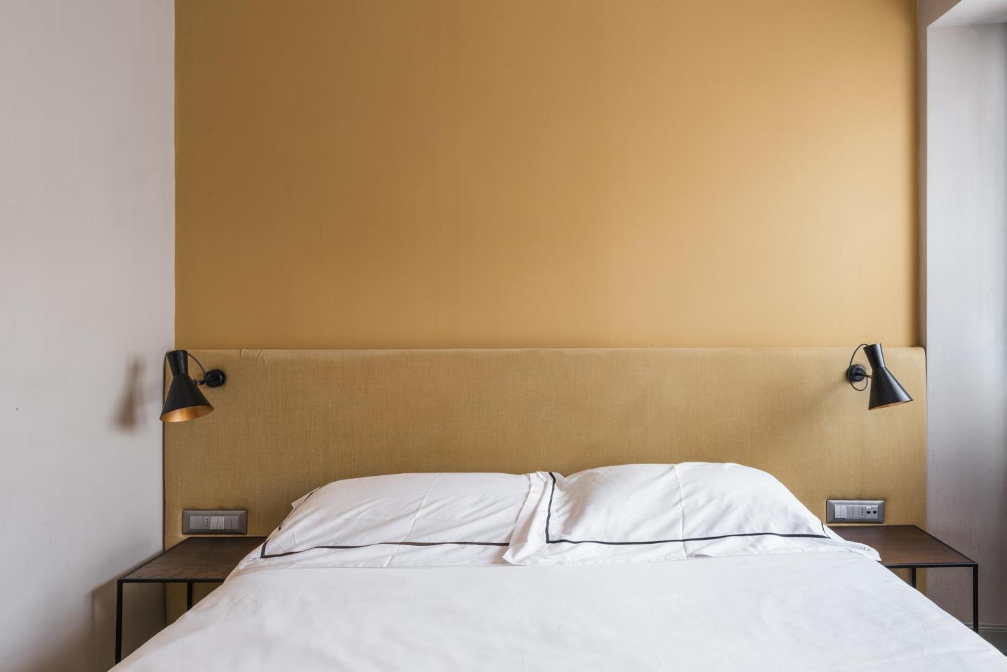 Double Room,1622168352:JPEG