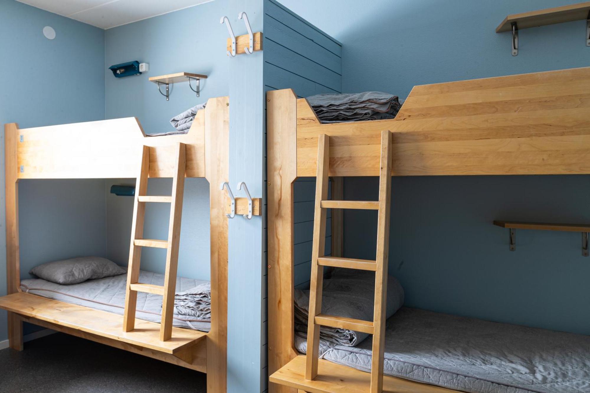 Bed Mixed Dormitory Room