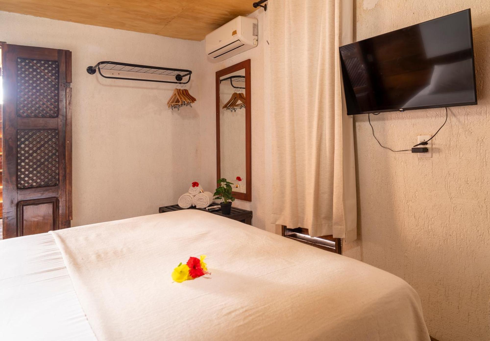 Quarto com Cama Queen-size