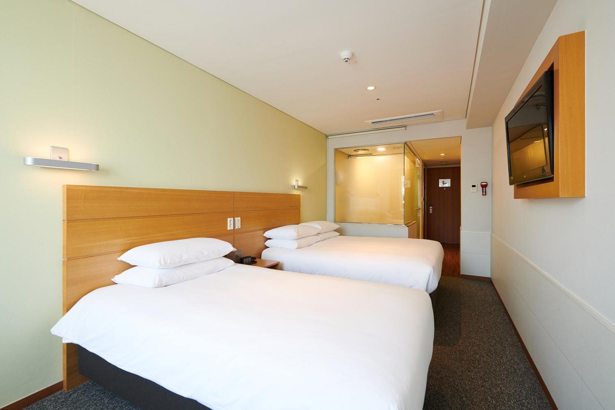 Family Twin Room