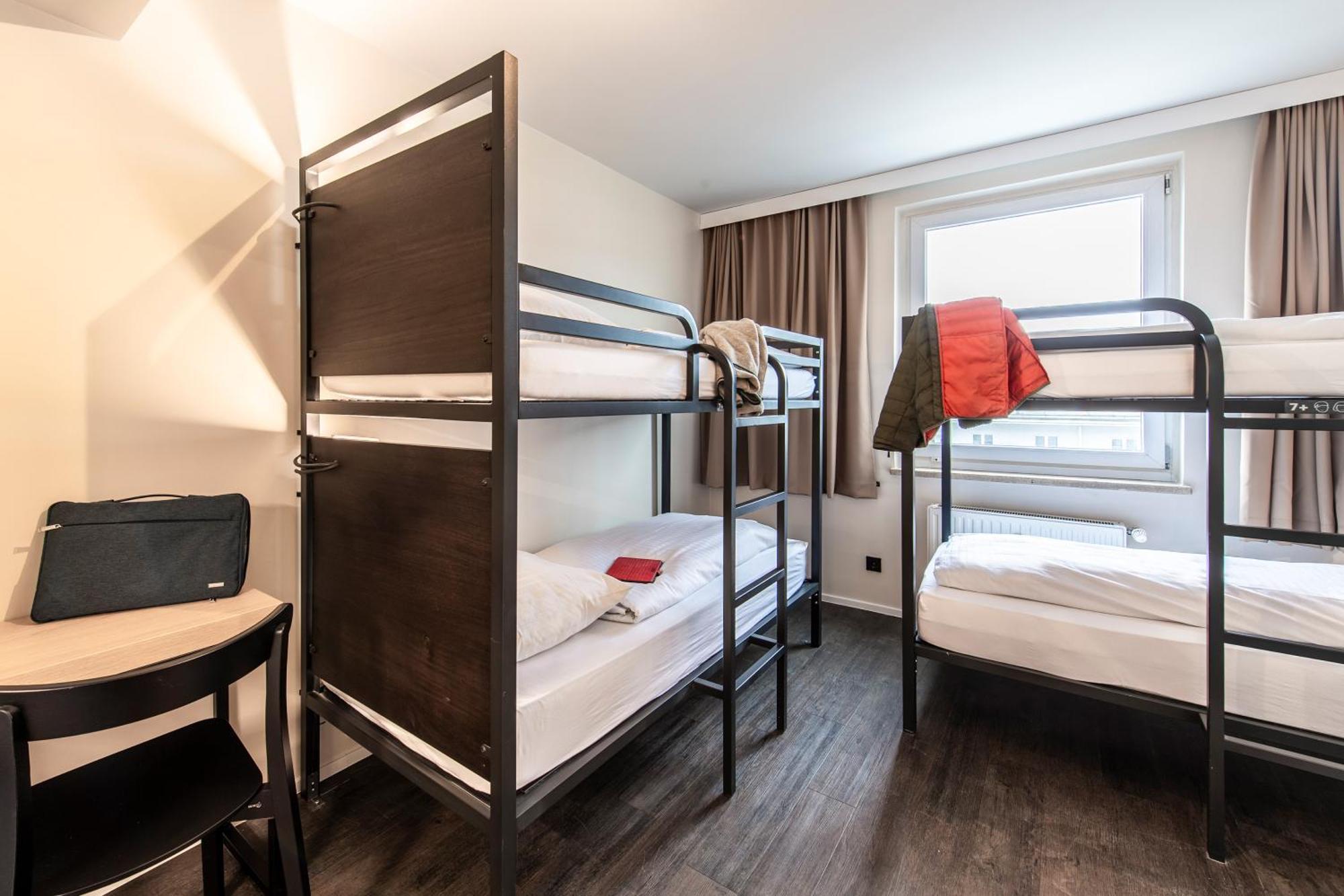Bett im Frauenschlafsaal mit 4 Betten
