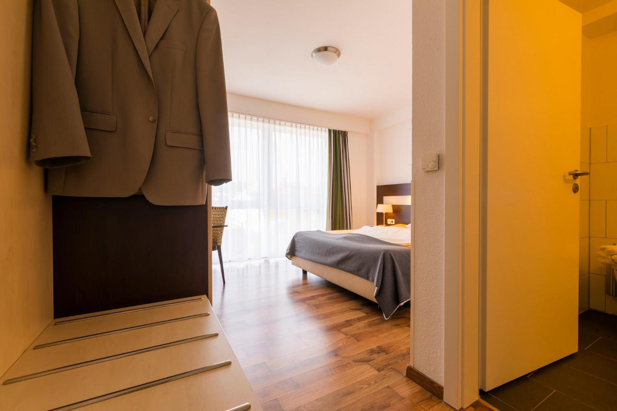 Comfort Single Room