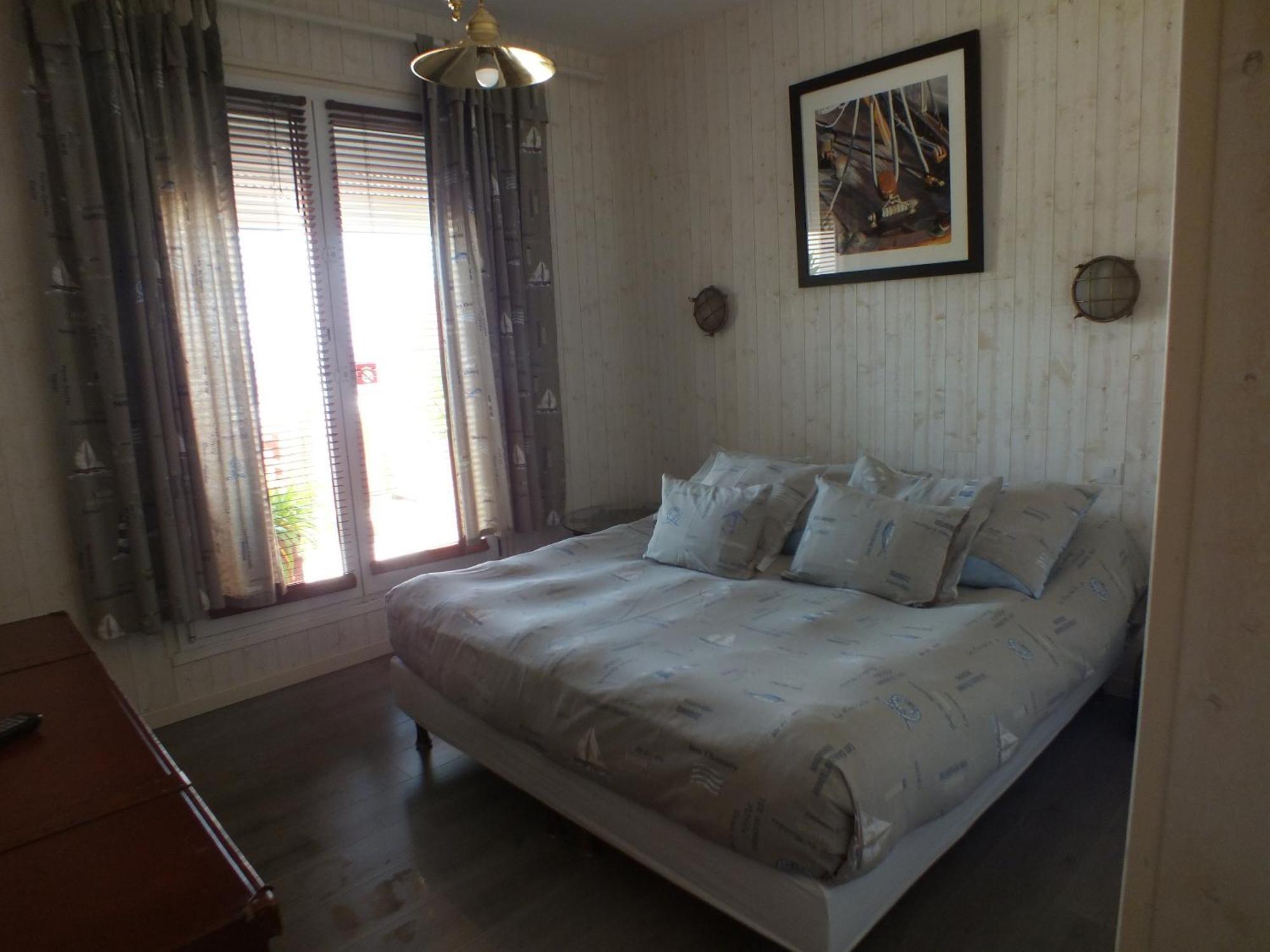 One-Bedroom Superior Apartment