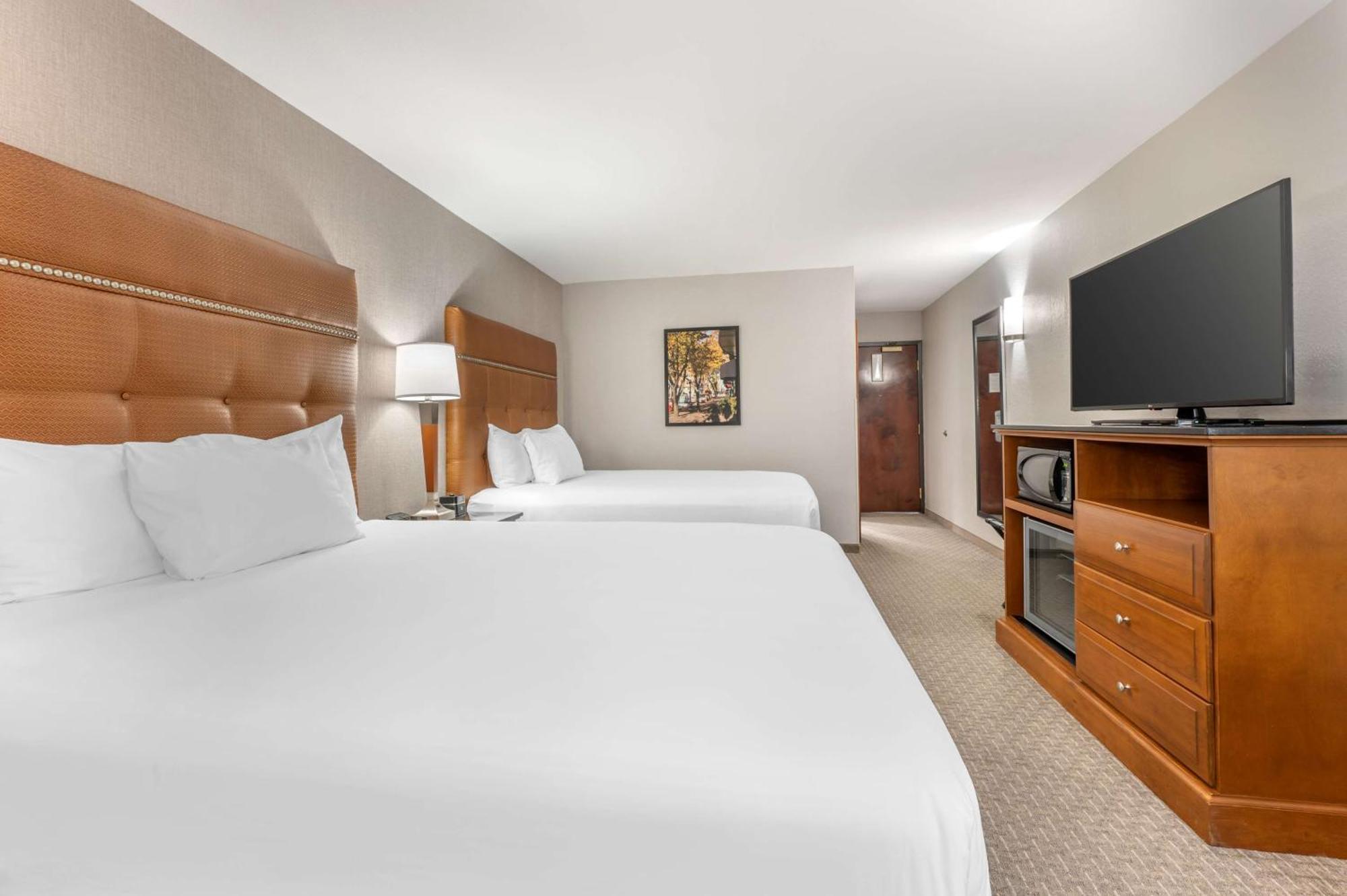 Queen Room with Two Queen Beds