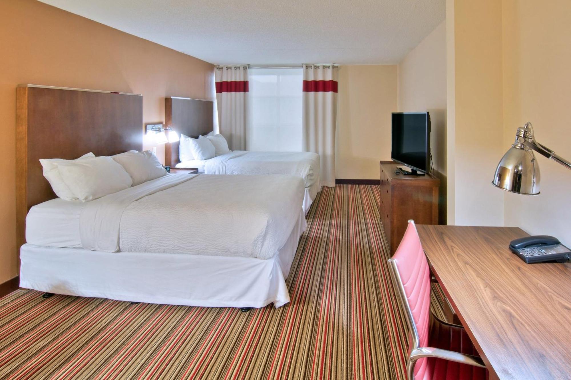 Queen Room Two Queen Beds