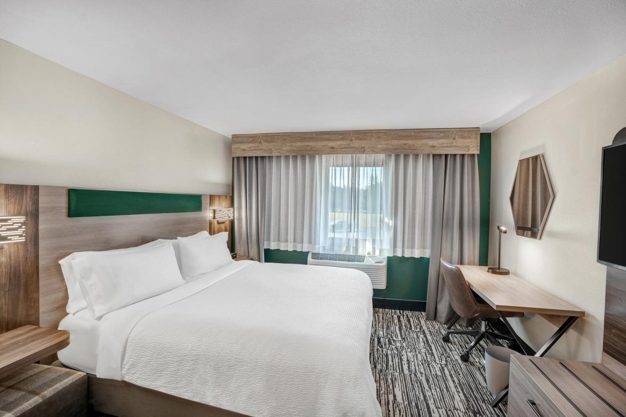 King Suite with Additional Living Area